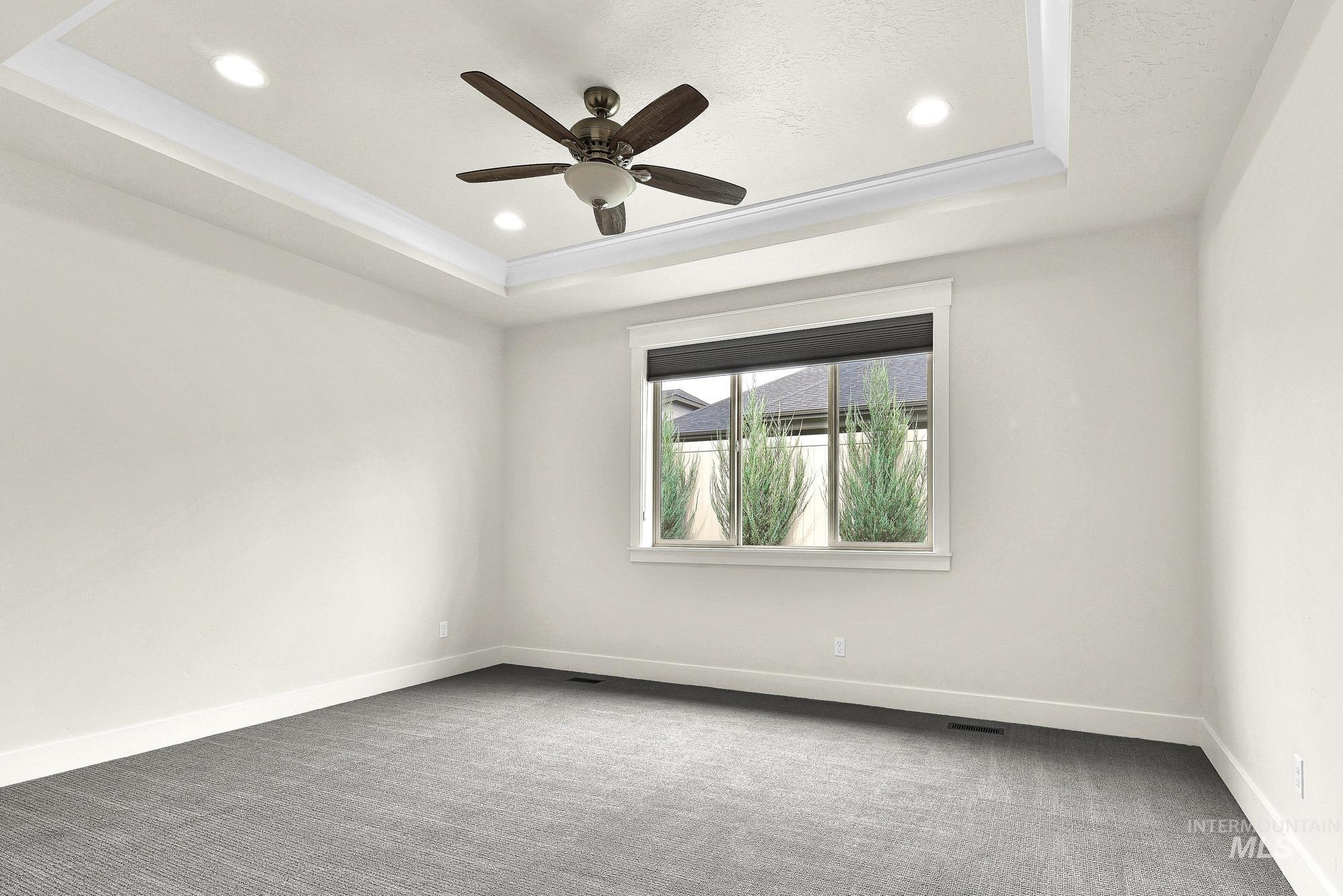 2544 E Zemo Ln Property Photo 20