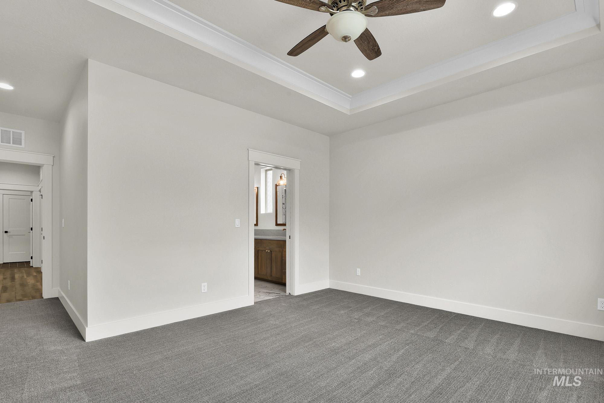 2544 E Zemo Ln Property Photo 21
