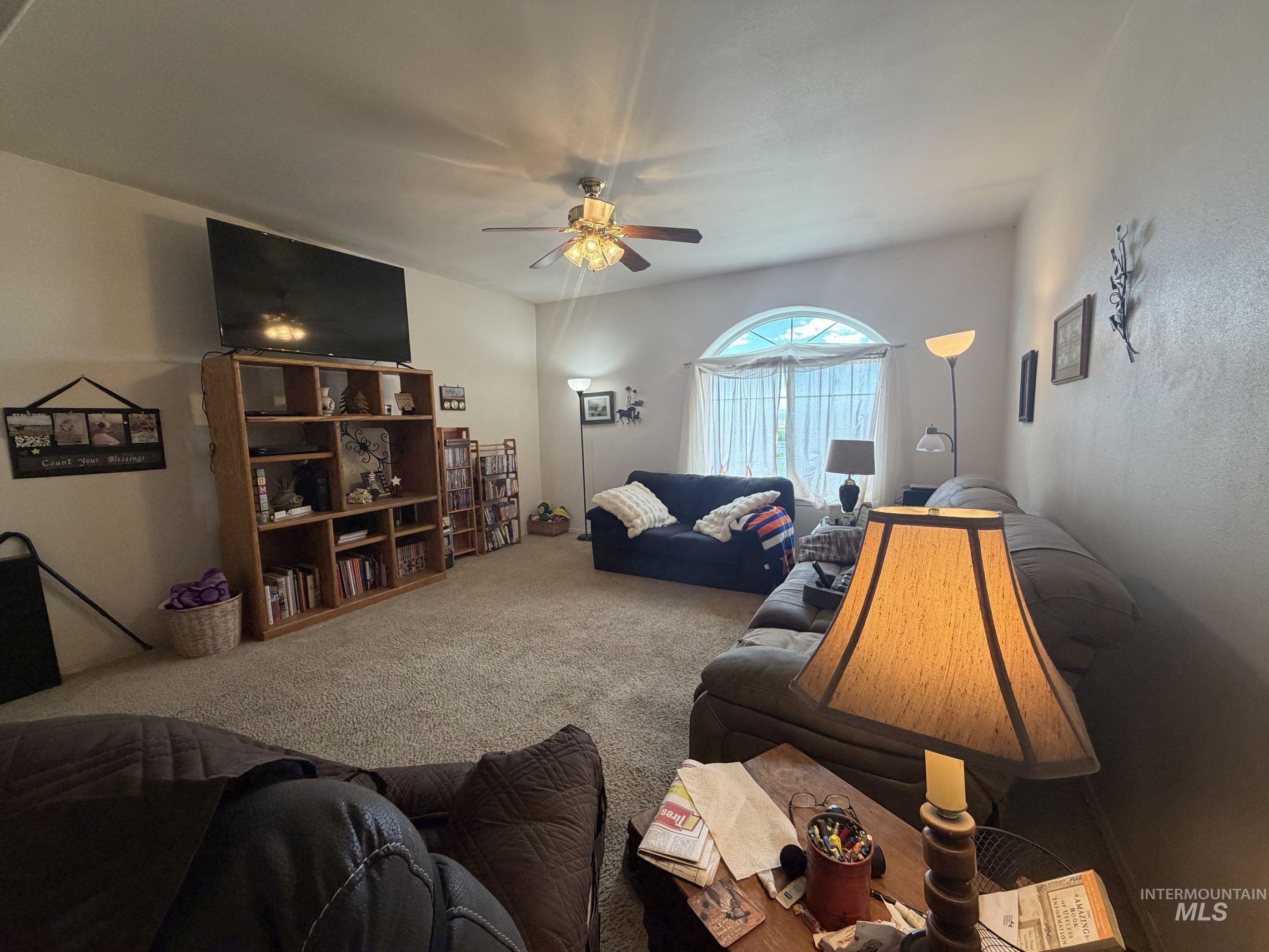 114 E 275 S Property Photo 10