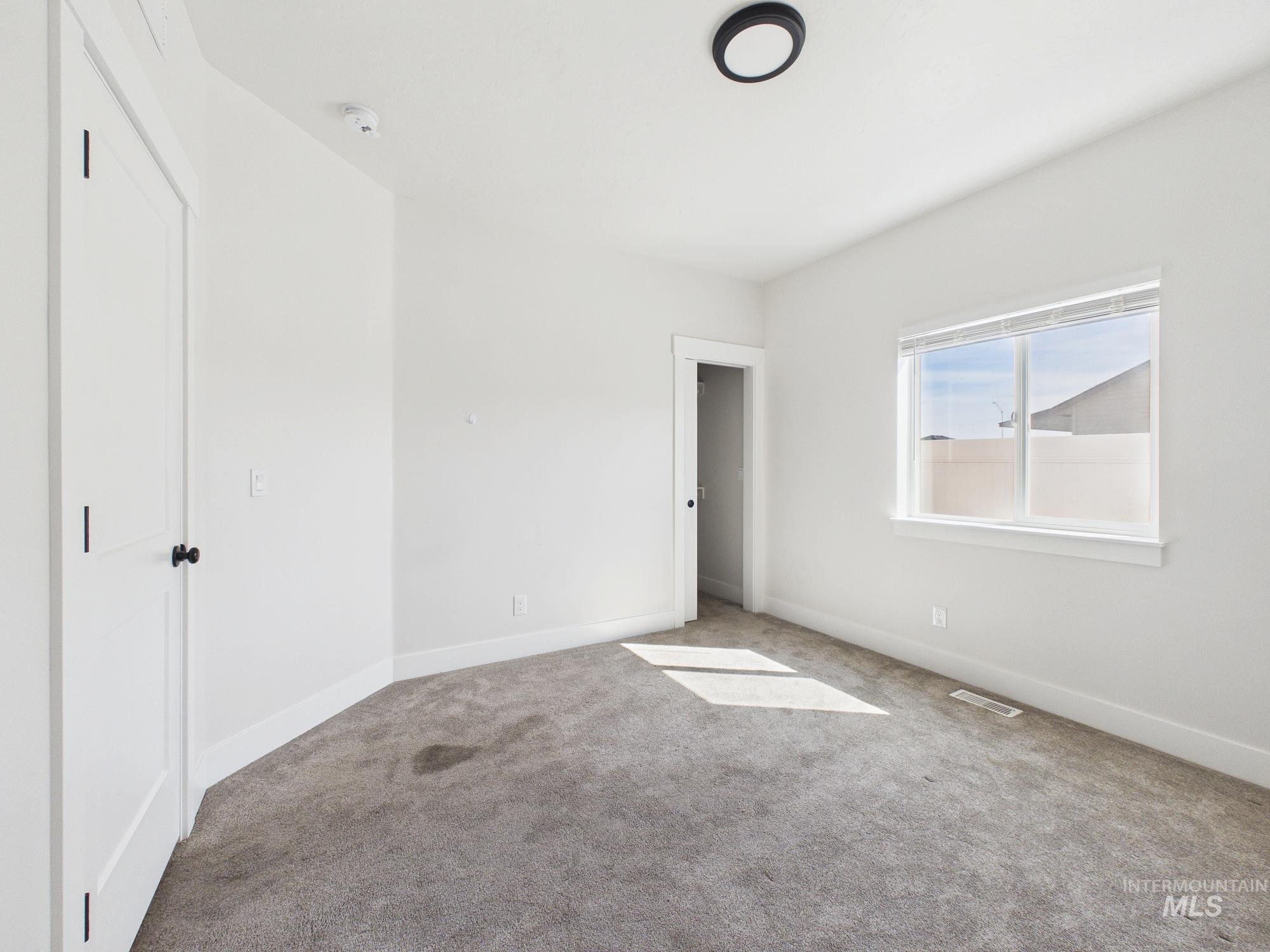 2440 Torrey Pines Ct Property Photo 34