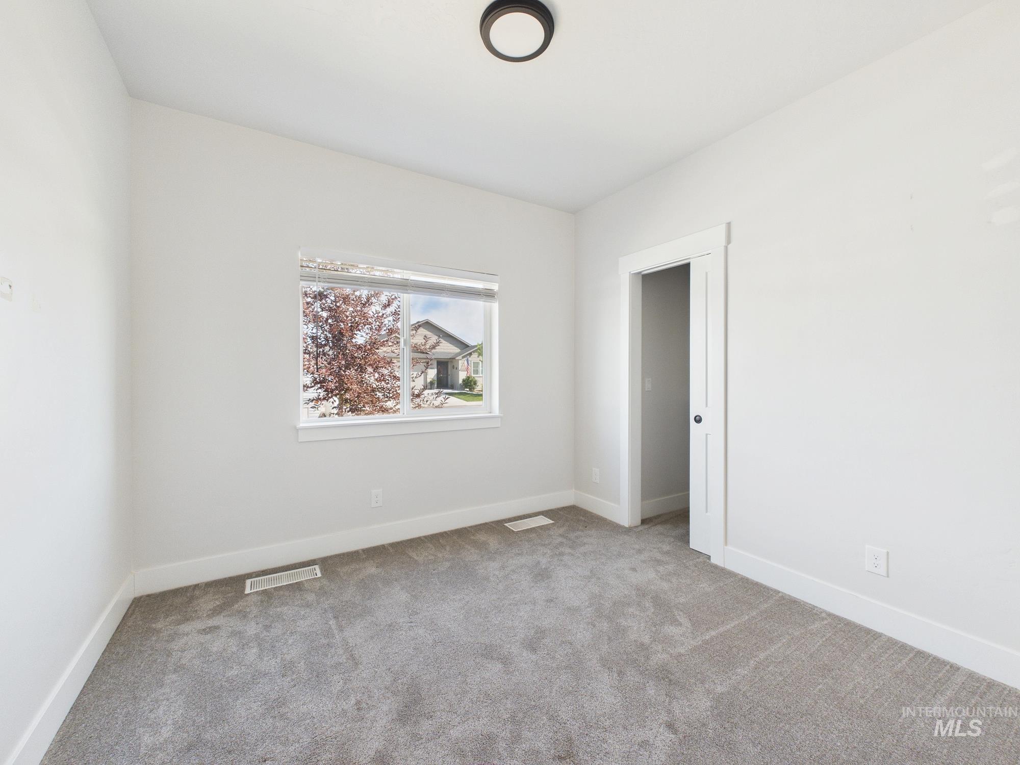 2440 Torrey Pines Ct Property Photo 37