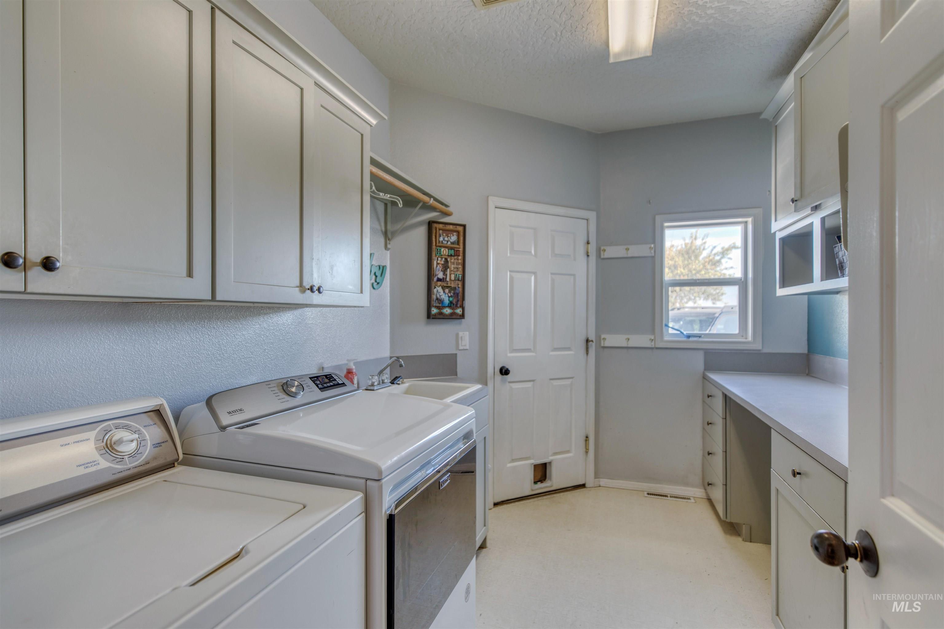 17271 Lonkey Ln Property Photo 22