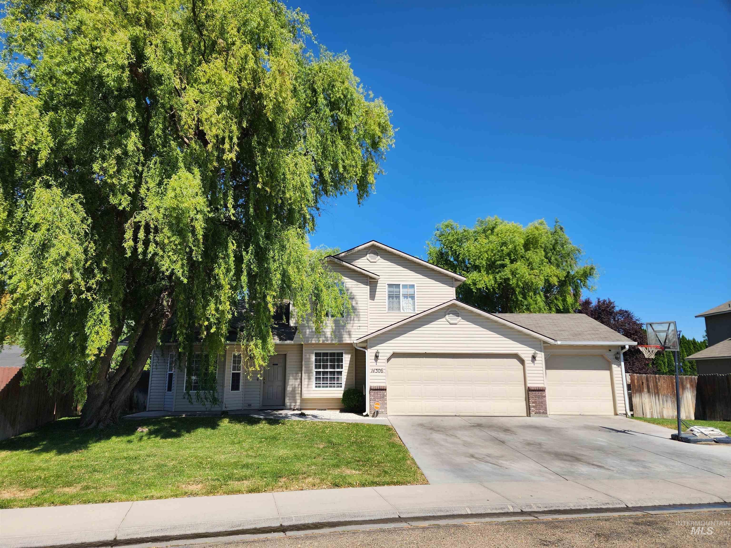 14306 Carolina St Property Photo 1