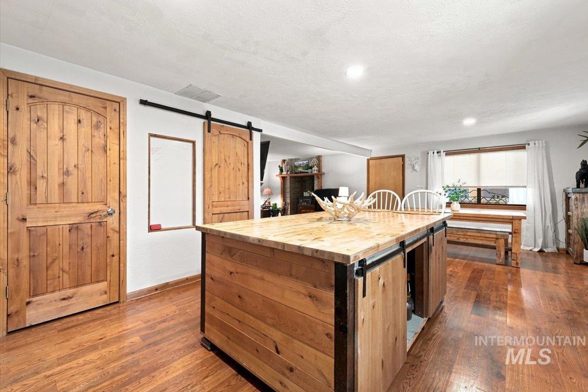 8 Marka Property Photo 5