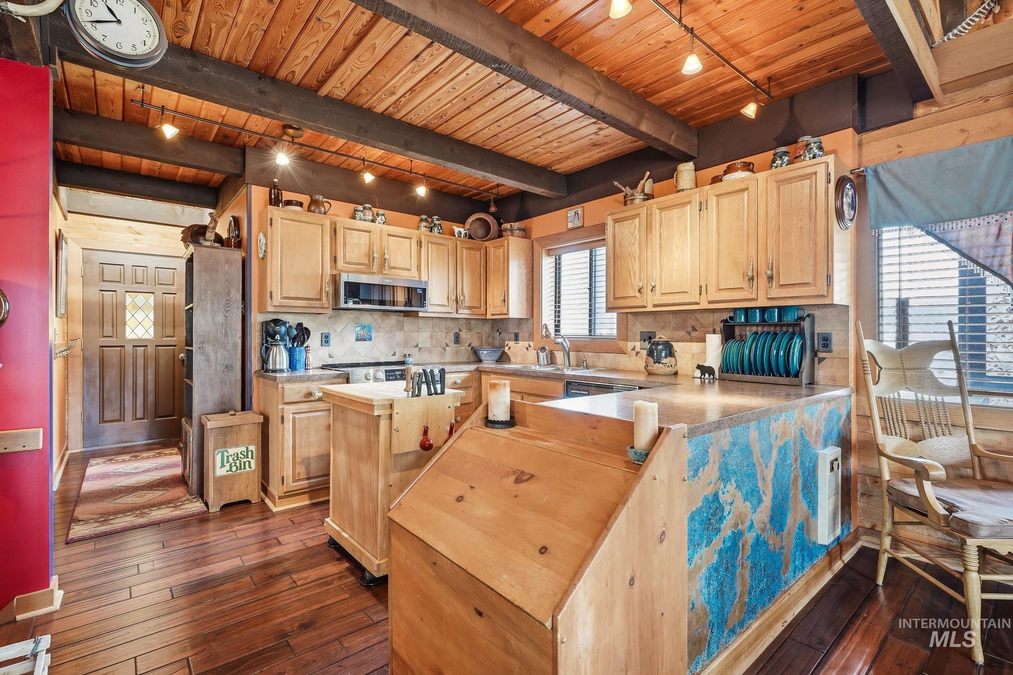3918 Baneberry Drive Property Photo 17