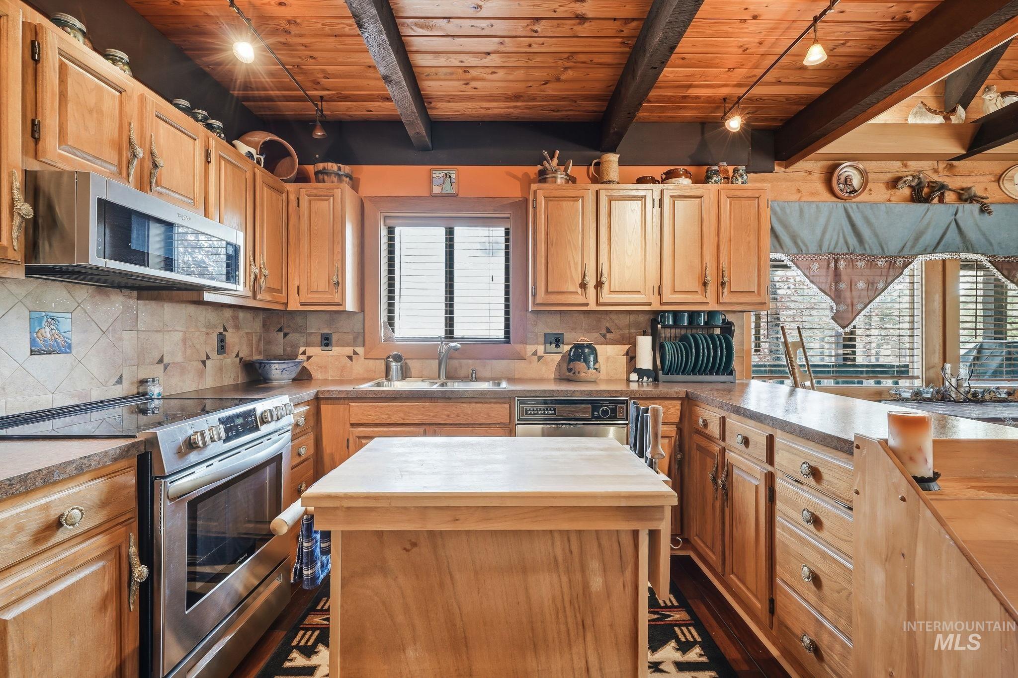 3918 Baneberry Drive Property Photo 19