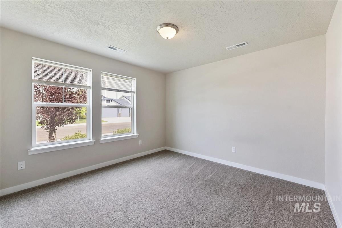 7613 E Iroquois St Property Photo 37