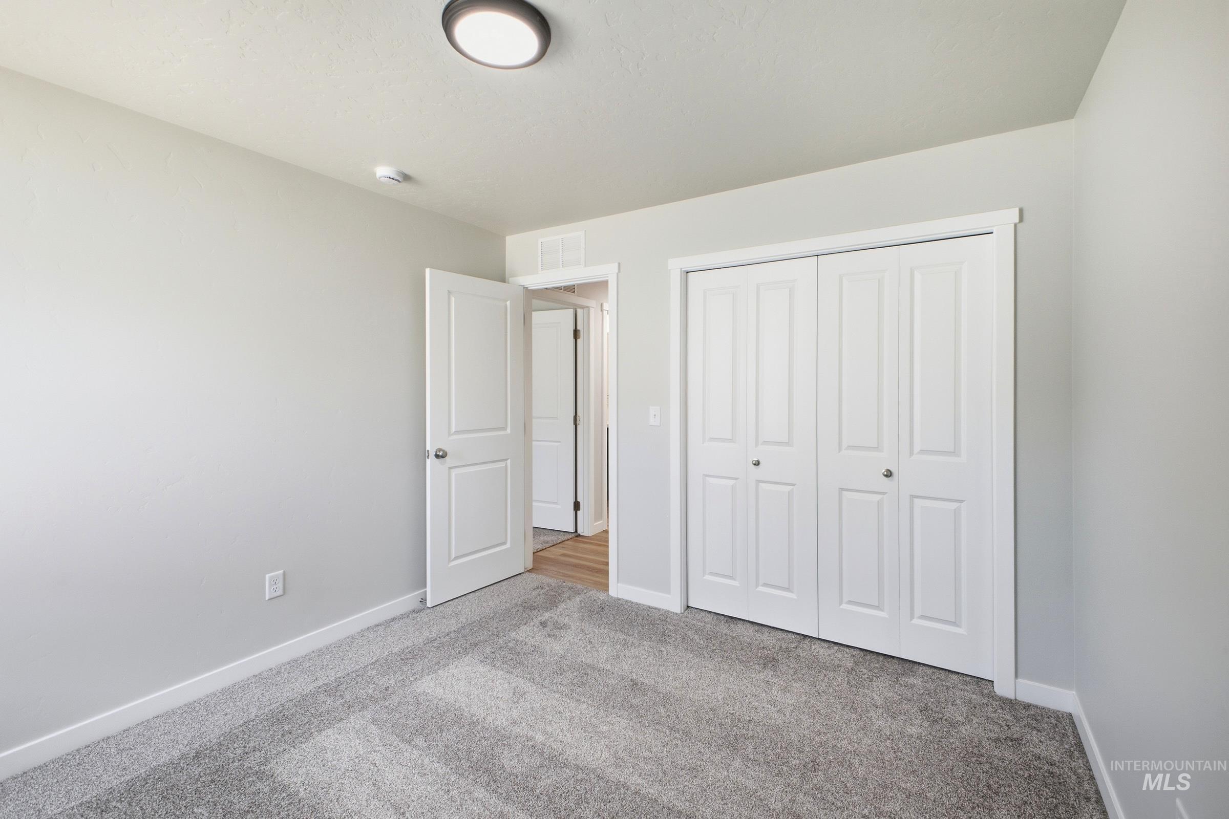 663 W Novak Dr Property Photo 11