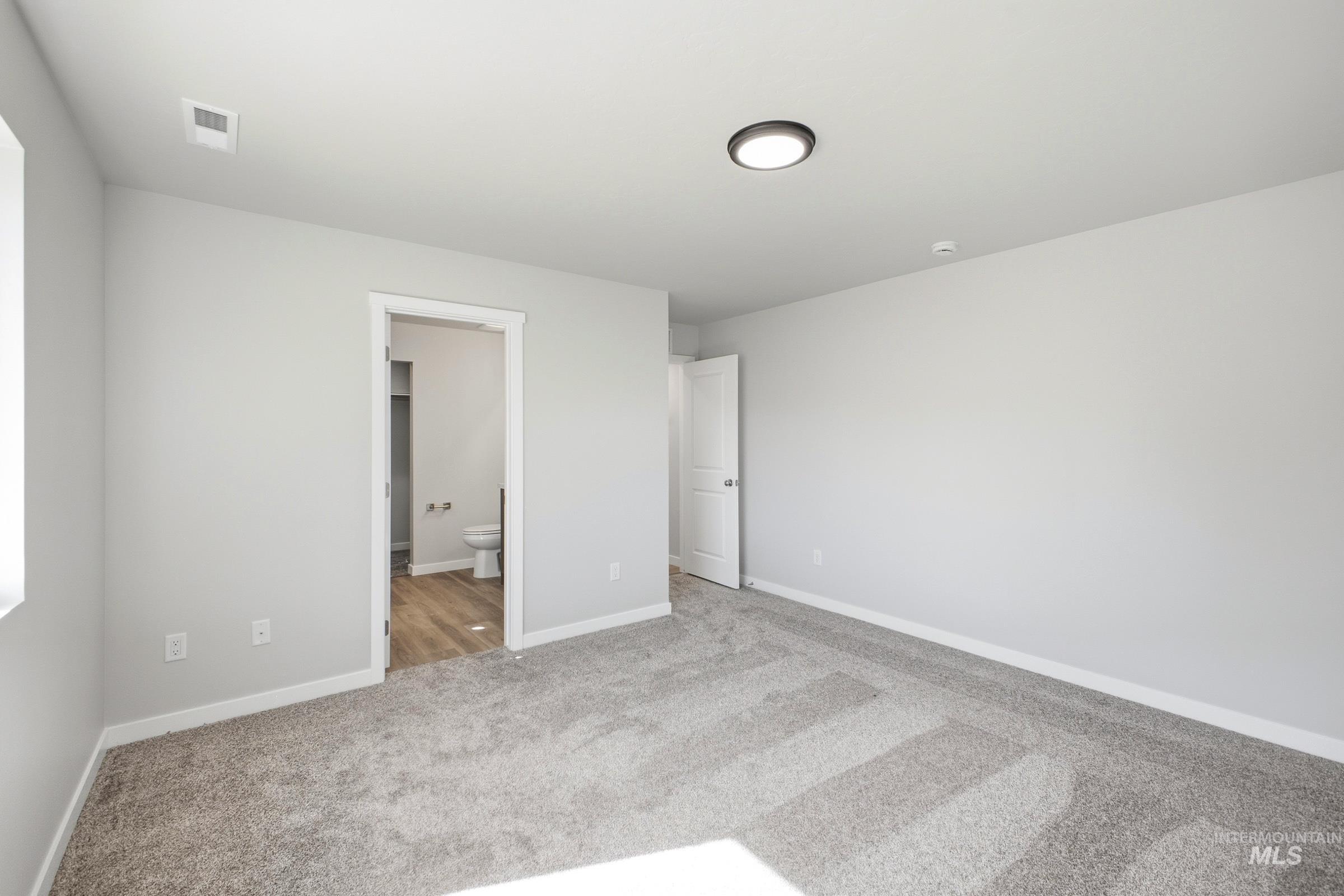 663 W Novak Dr Property Photo 17