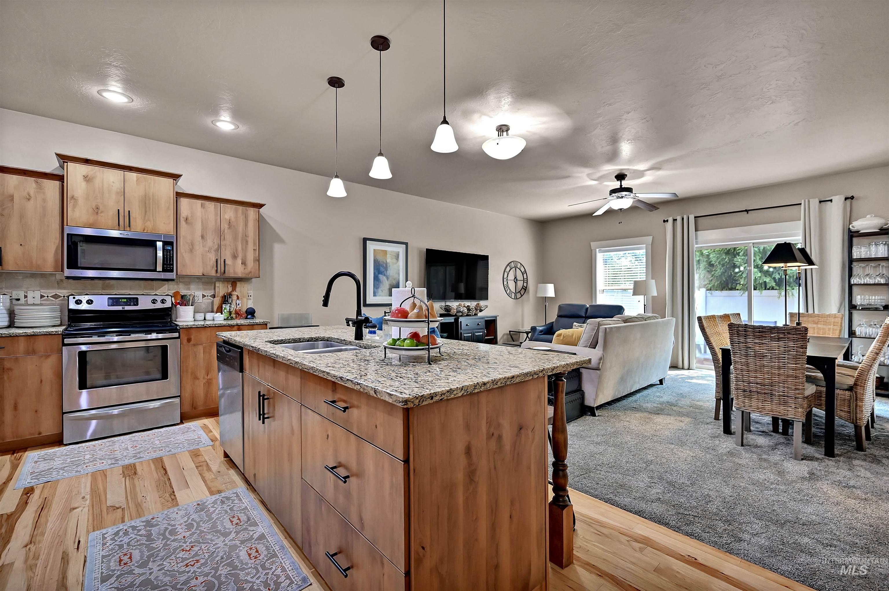 6224 N Maximus Pl Property Photo 32