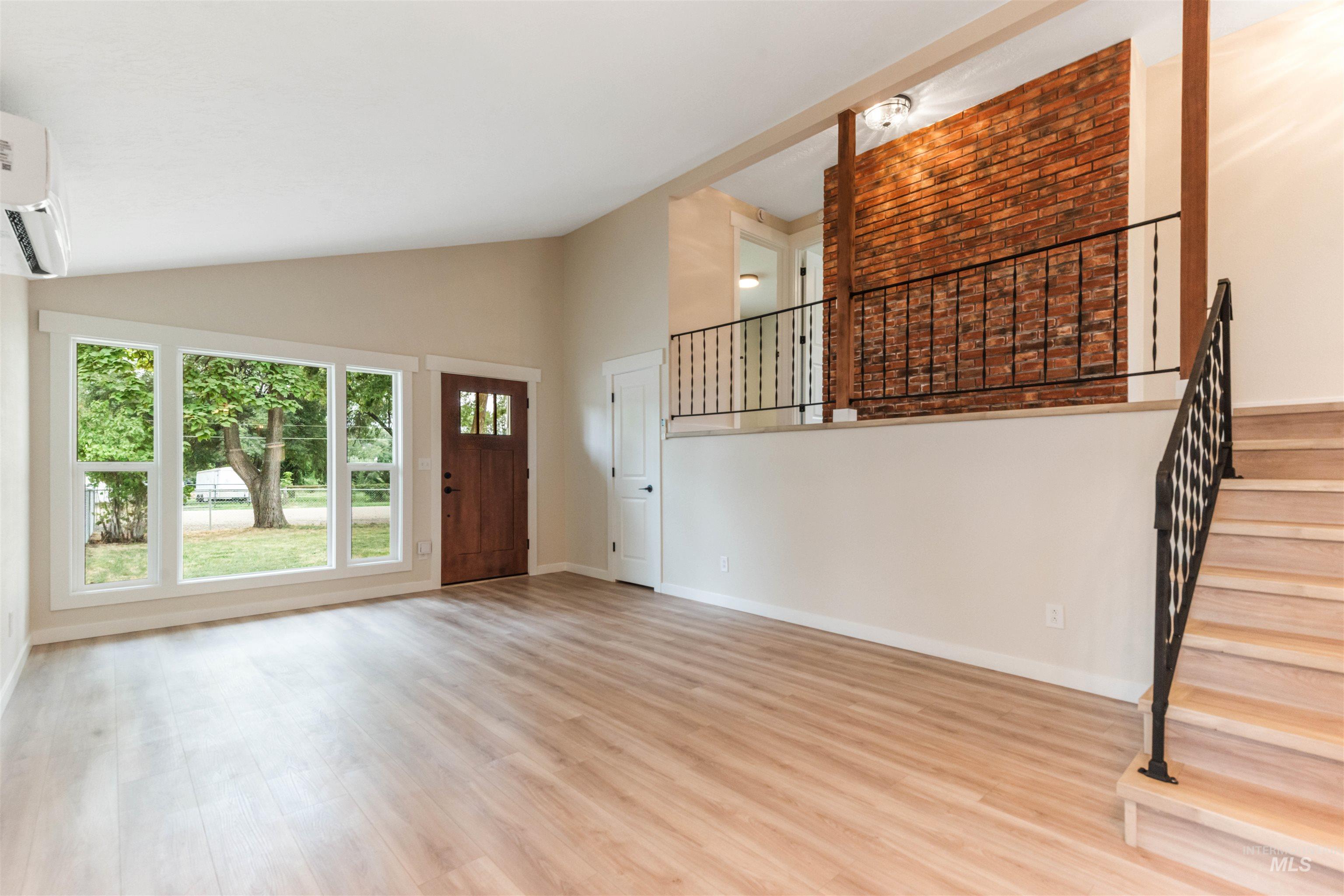 12162 Long St Property Photo 11
