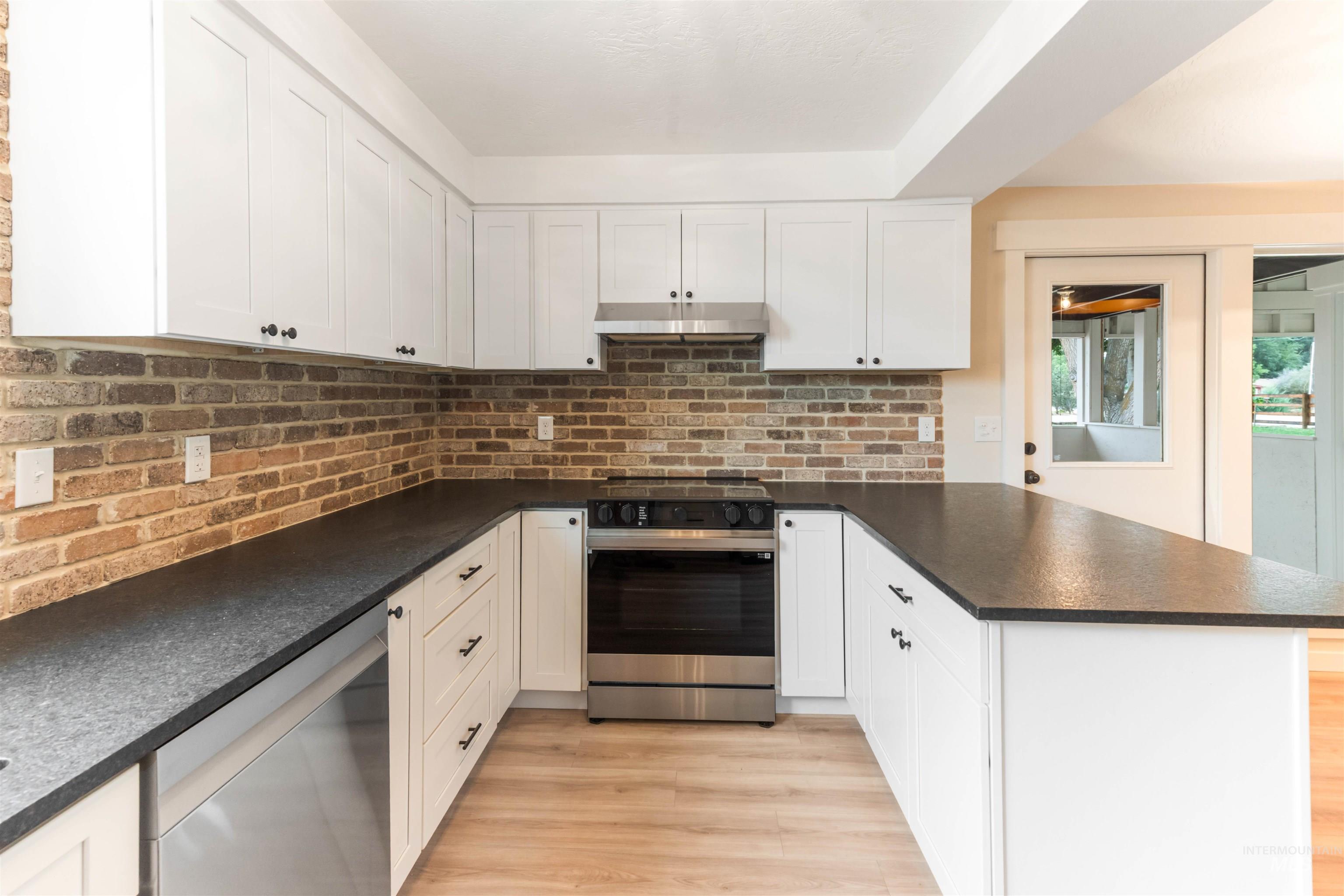12162 Long St Property Photo 16