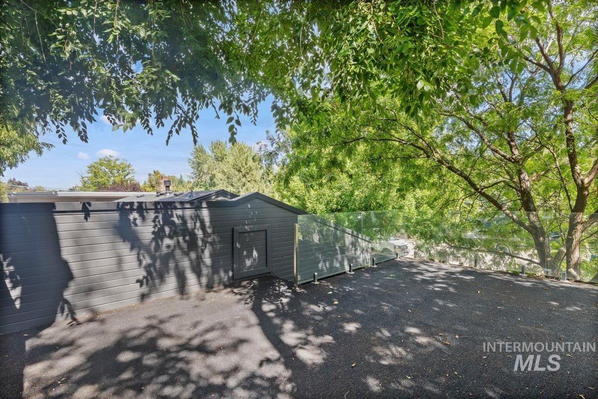 419 S Jackson St Property Photo 34