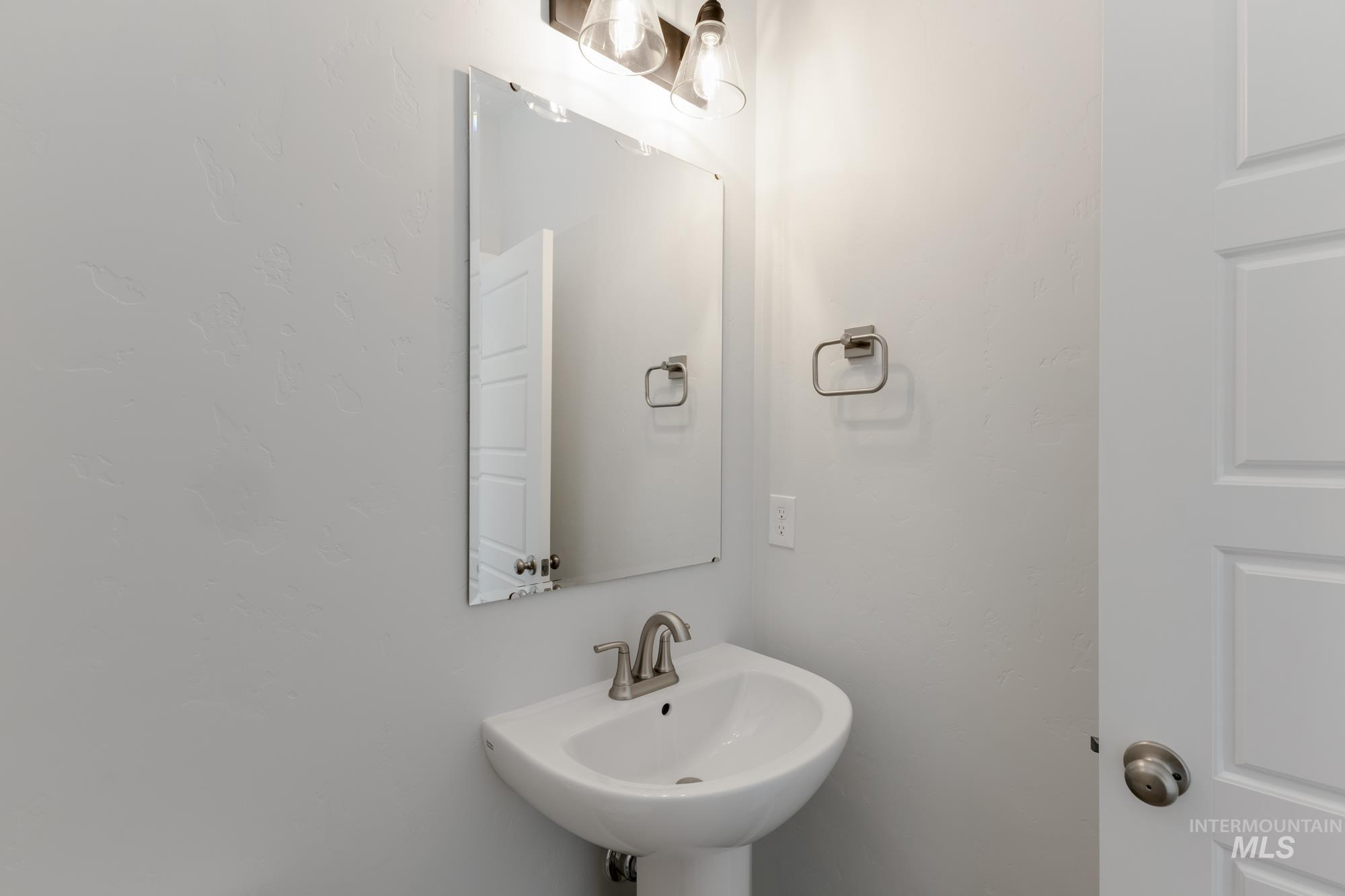 7410 W Newtown Dr Property Photo 11