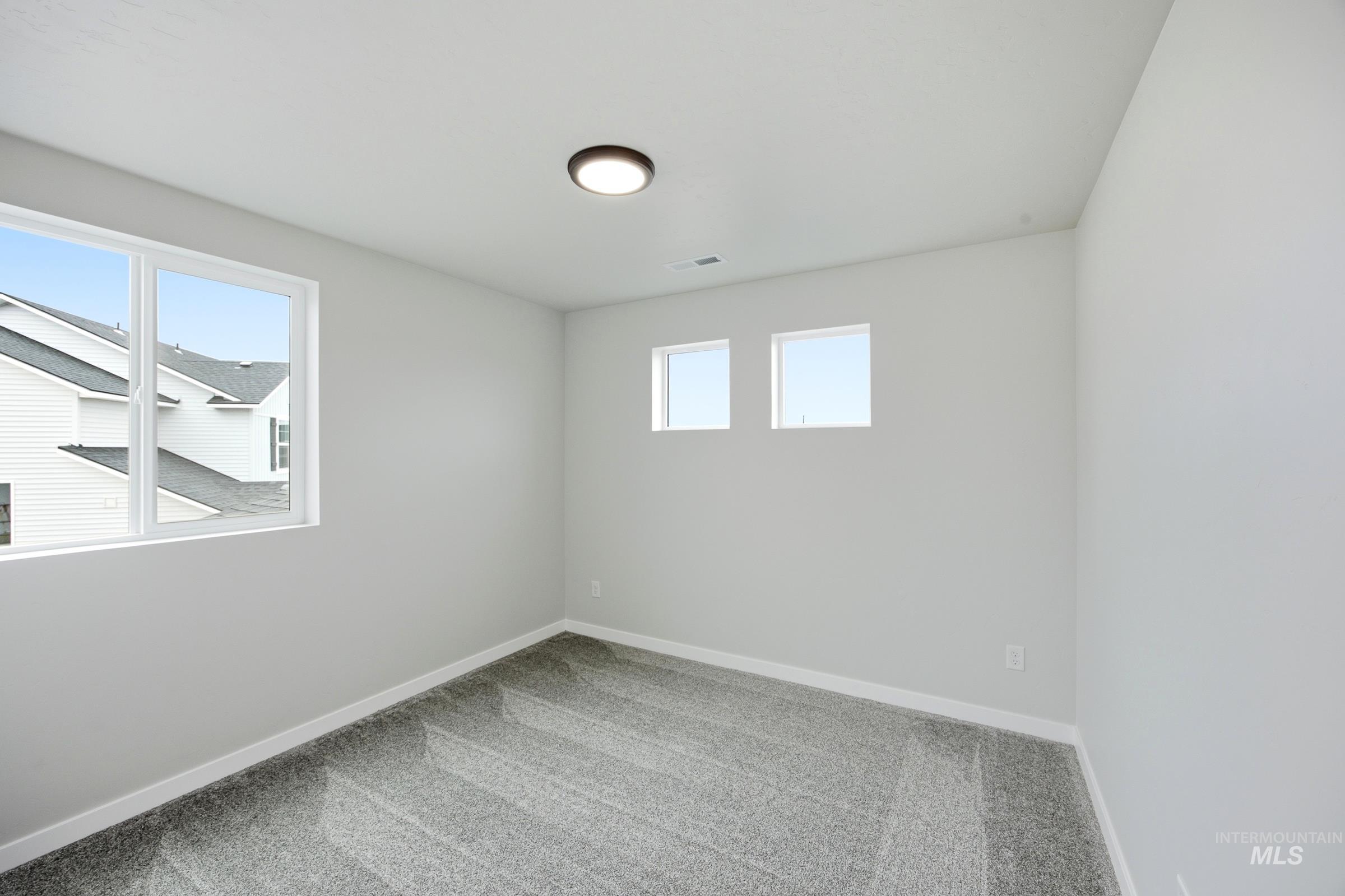 472 Merlin Ct Property Photo 17
