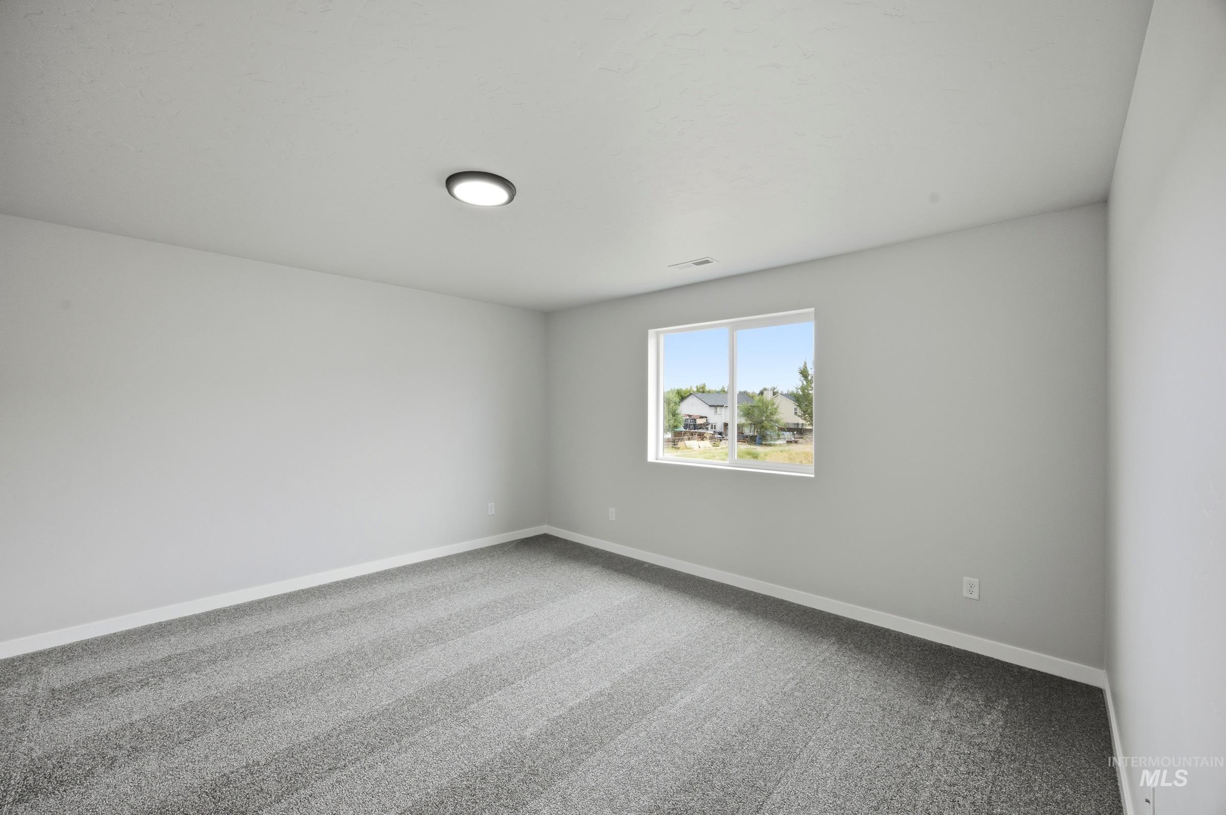 472 Merlin Ct Property Photo 22