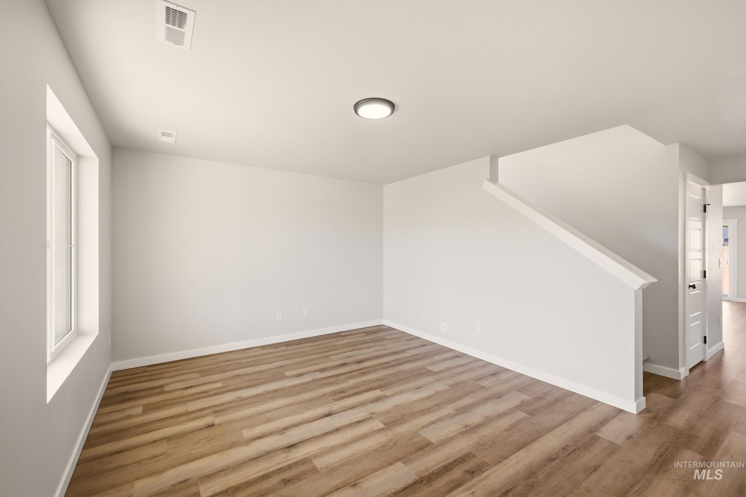 5307 S Edgecomb Way Property Photo 10