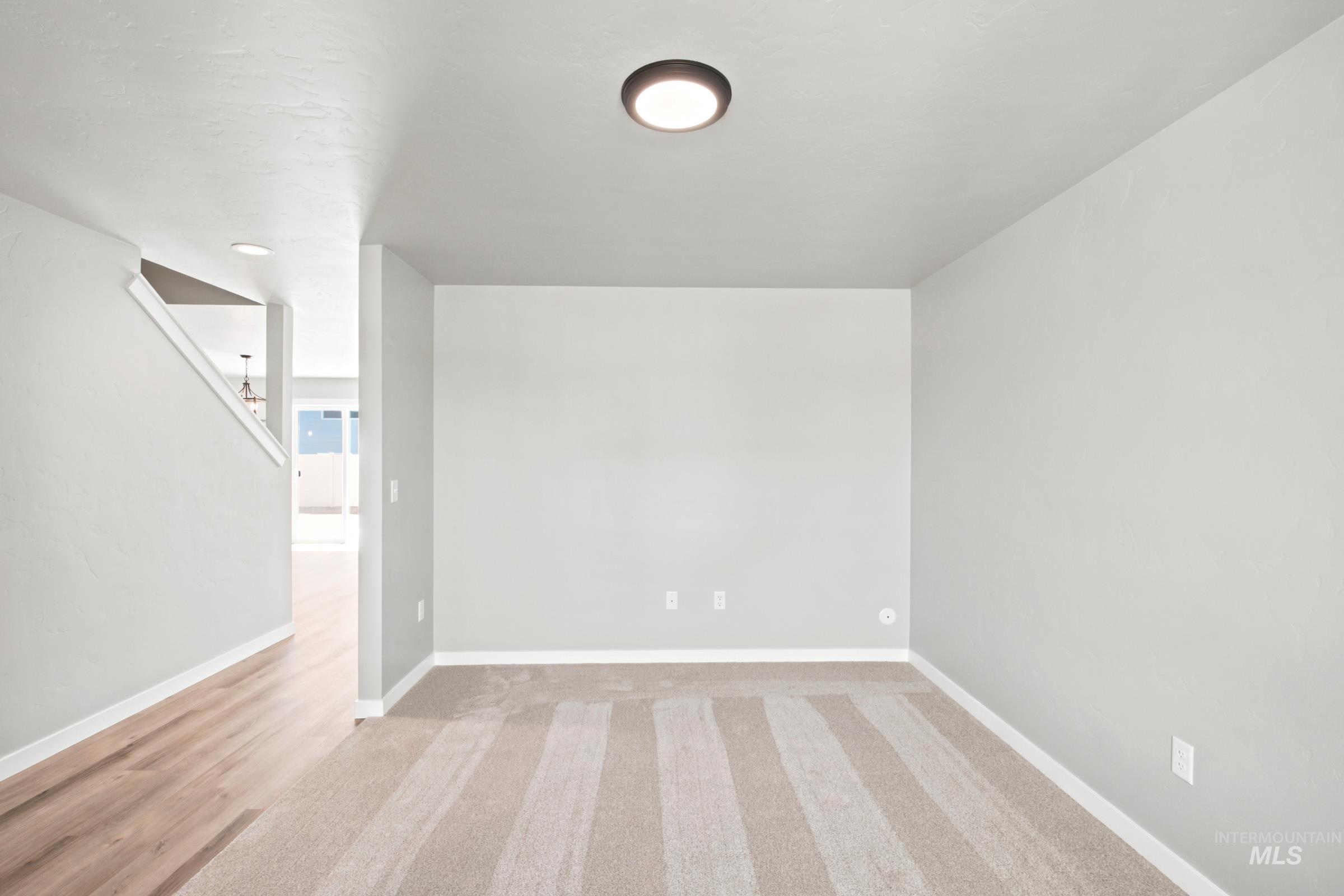 9443 W Blazing Star St Property Photo 19