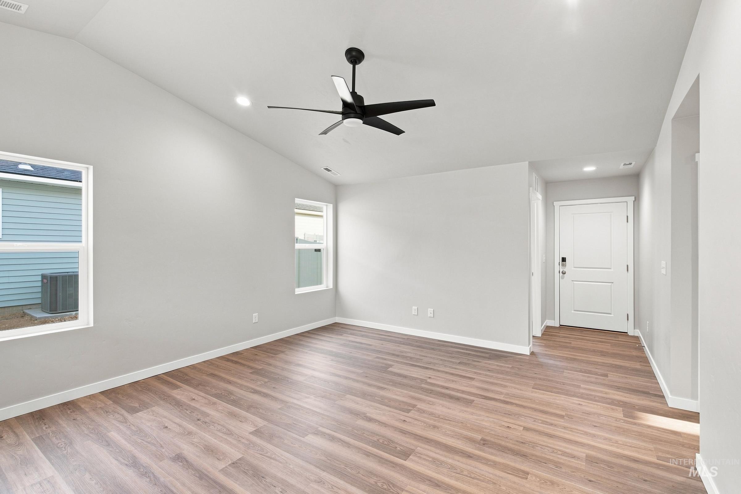 4314 Lamar St Property Photo 9