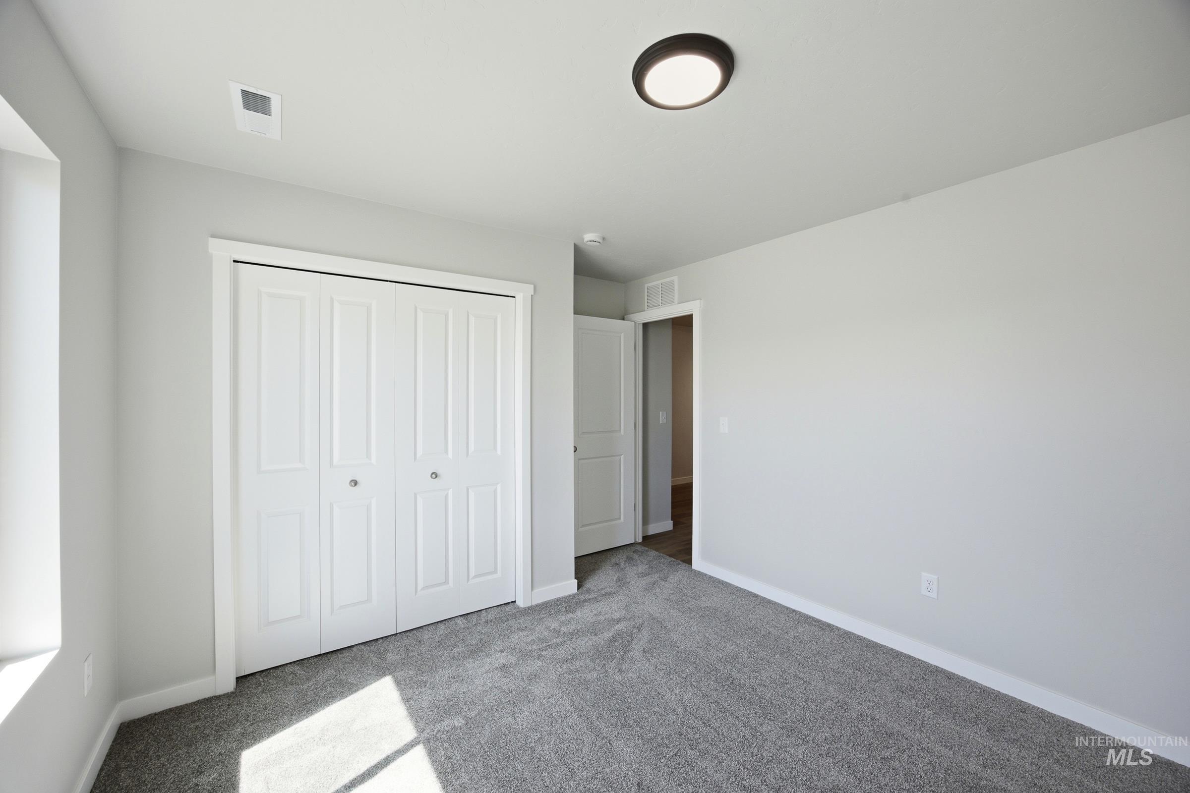 1698 Dyer St Property Photo 14