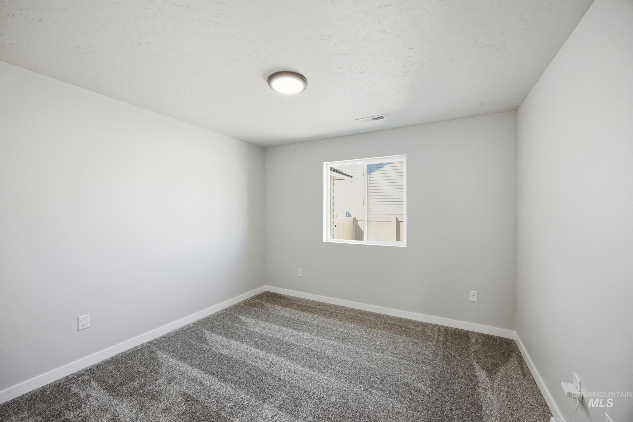 1698 Dyer St Property Photo 15
