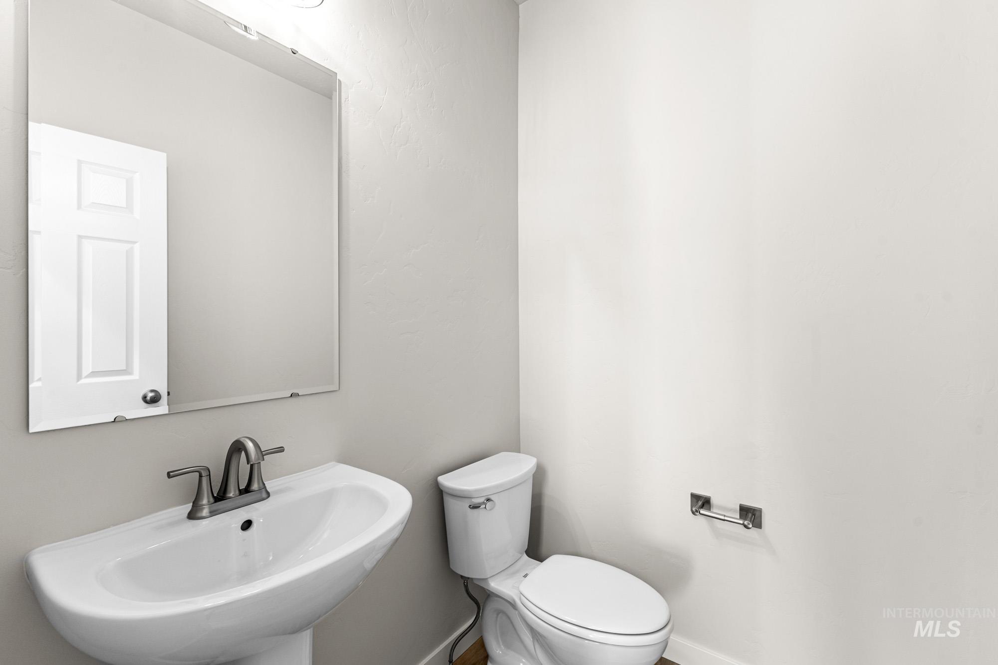 1643 Celina St Property Photo 12