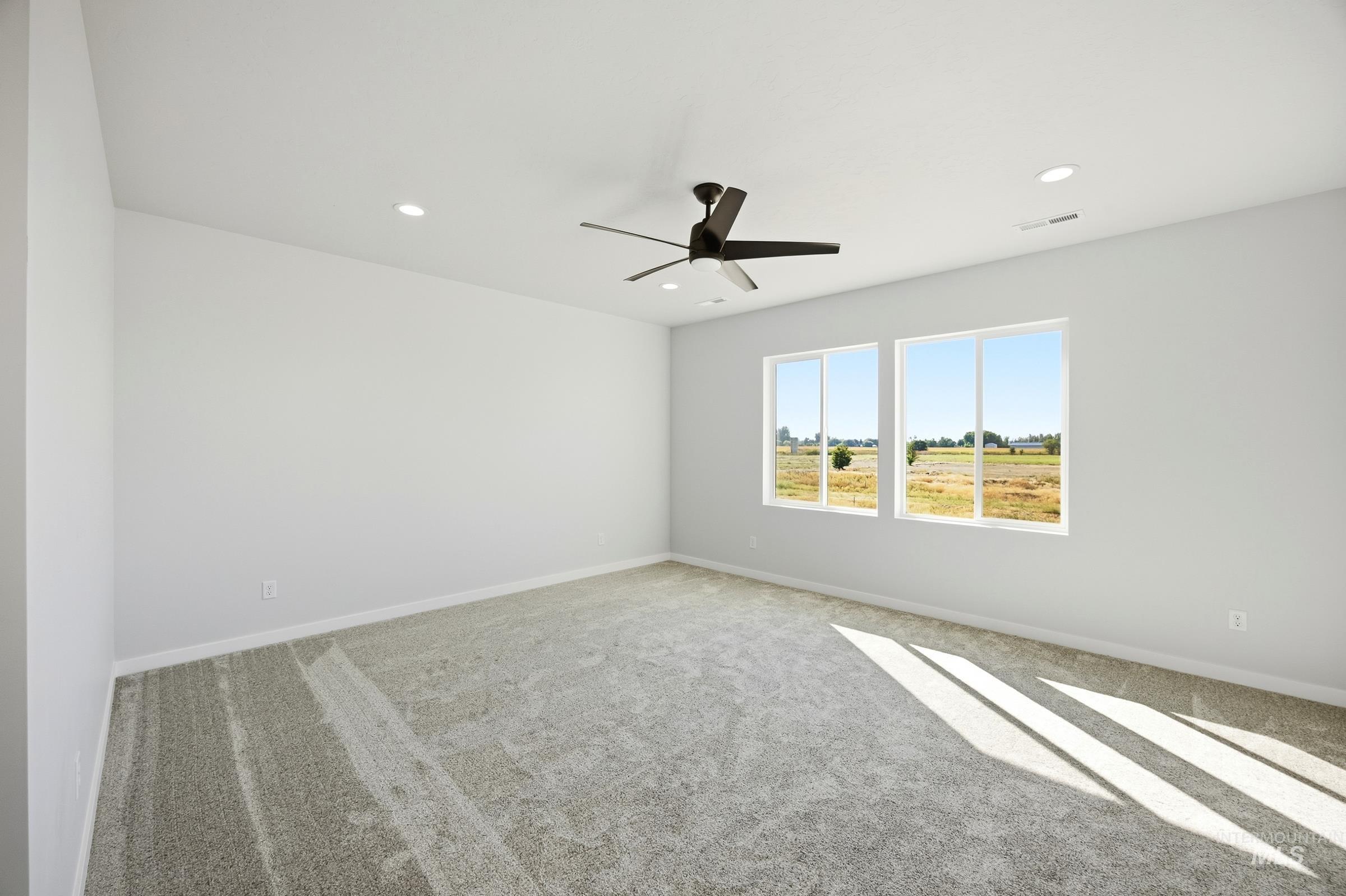 1643 Celina St Property Photo 24