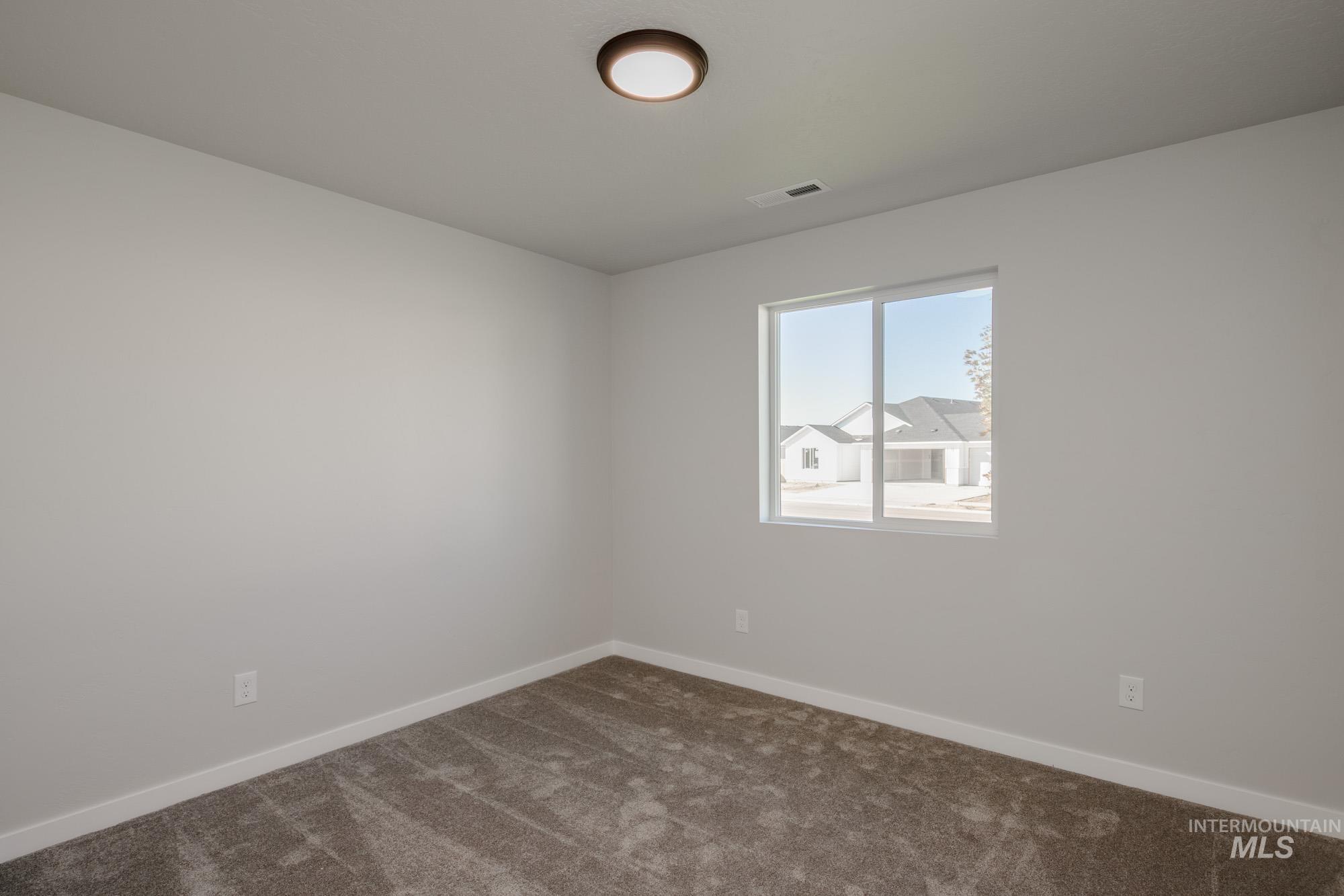 2544 W Tar Sands Dr Property Photo 17
