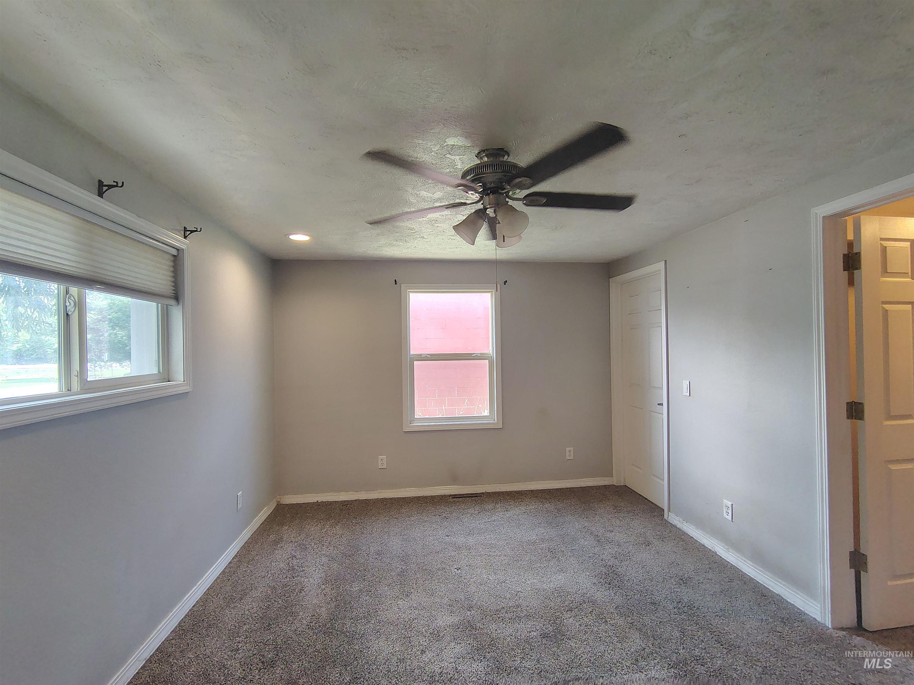 61 Cherry St Property Photo 17