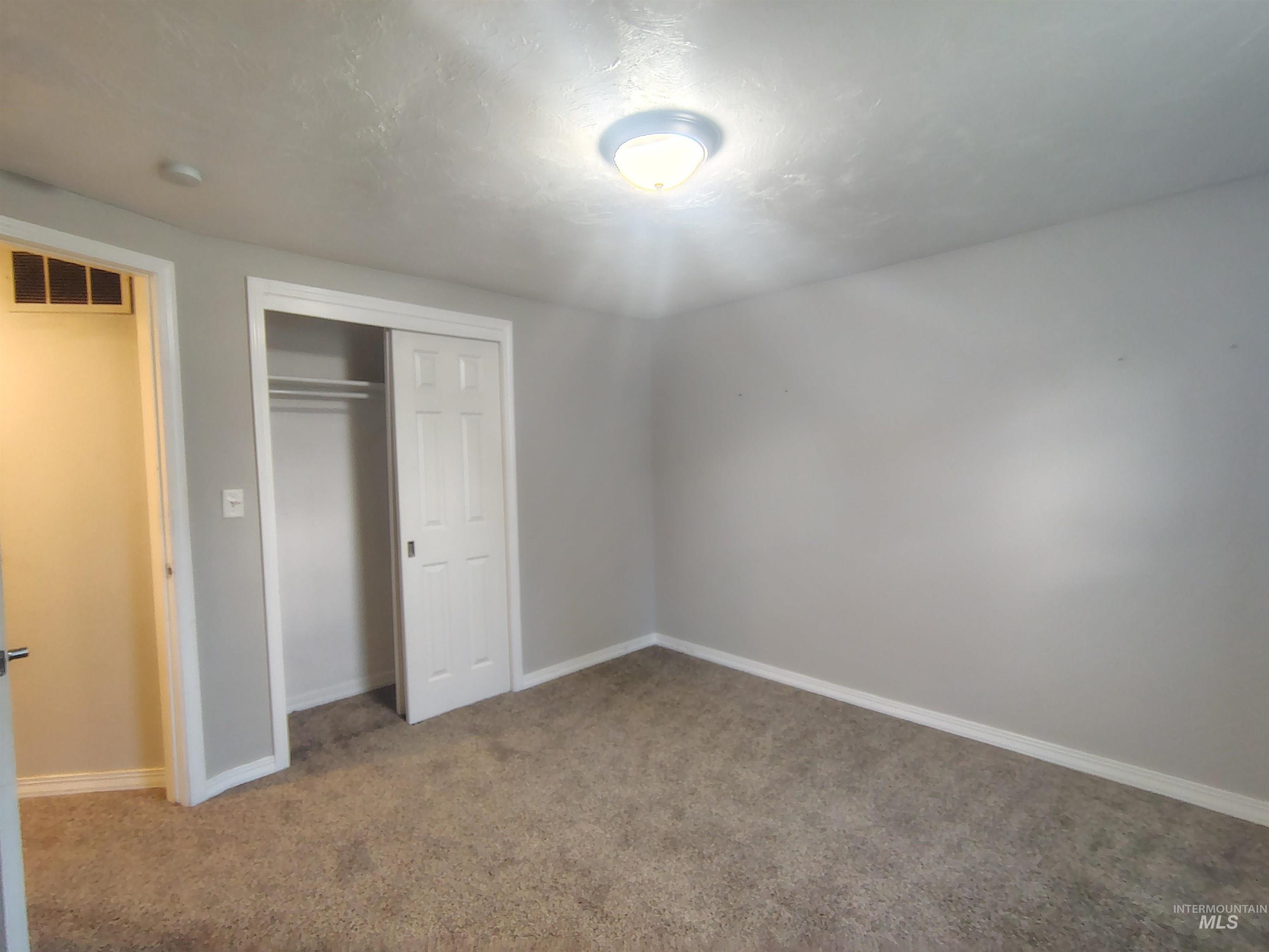 61 Cherry St Property Photo 23