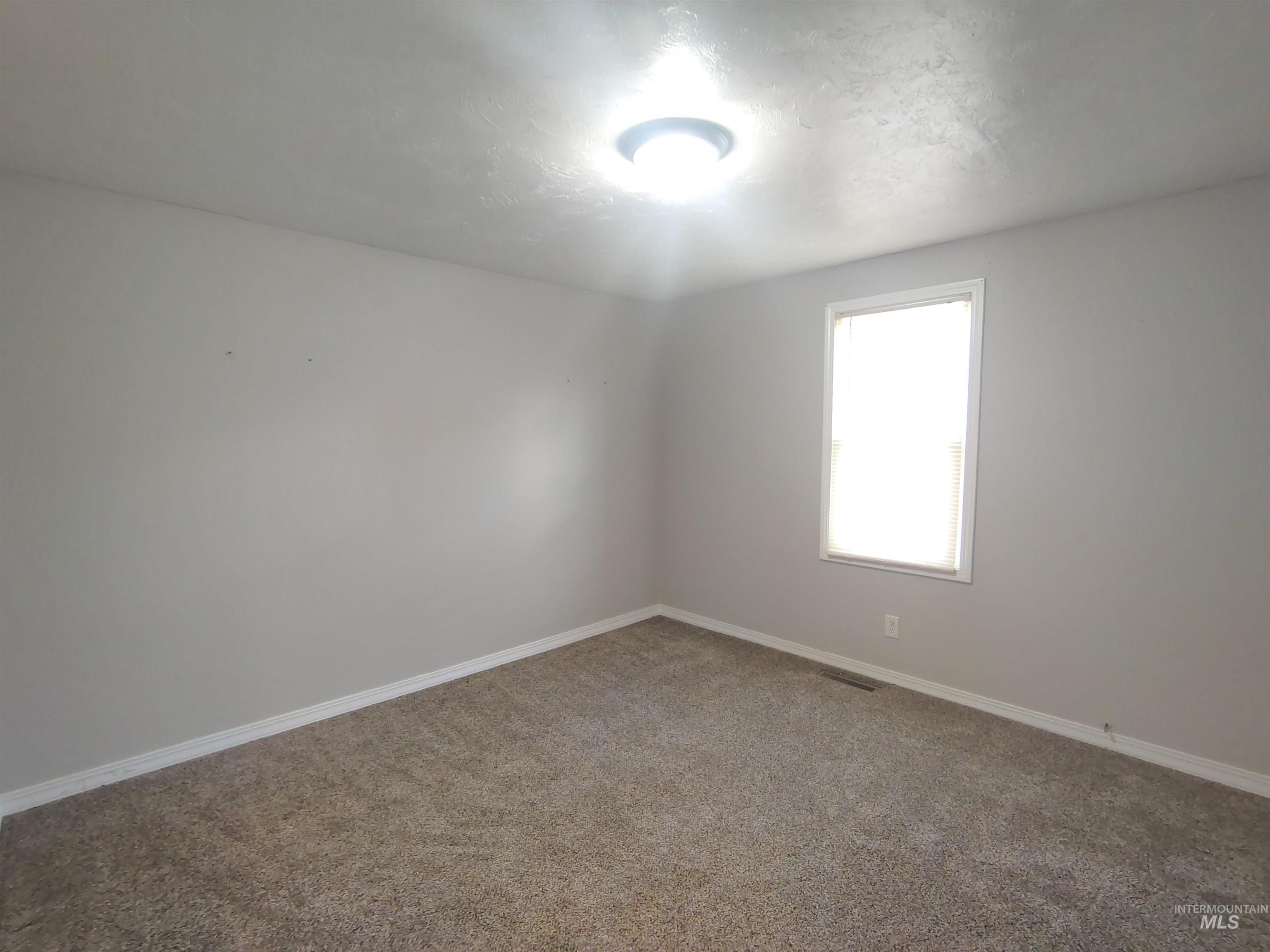 61 Cherry St Property Photo 24