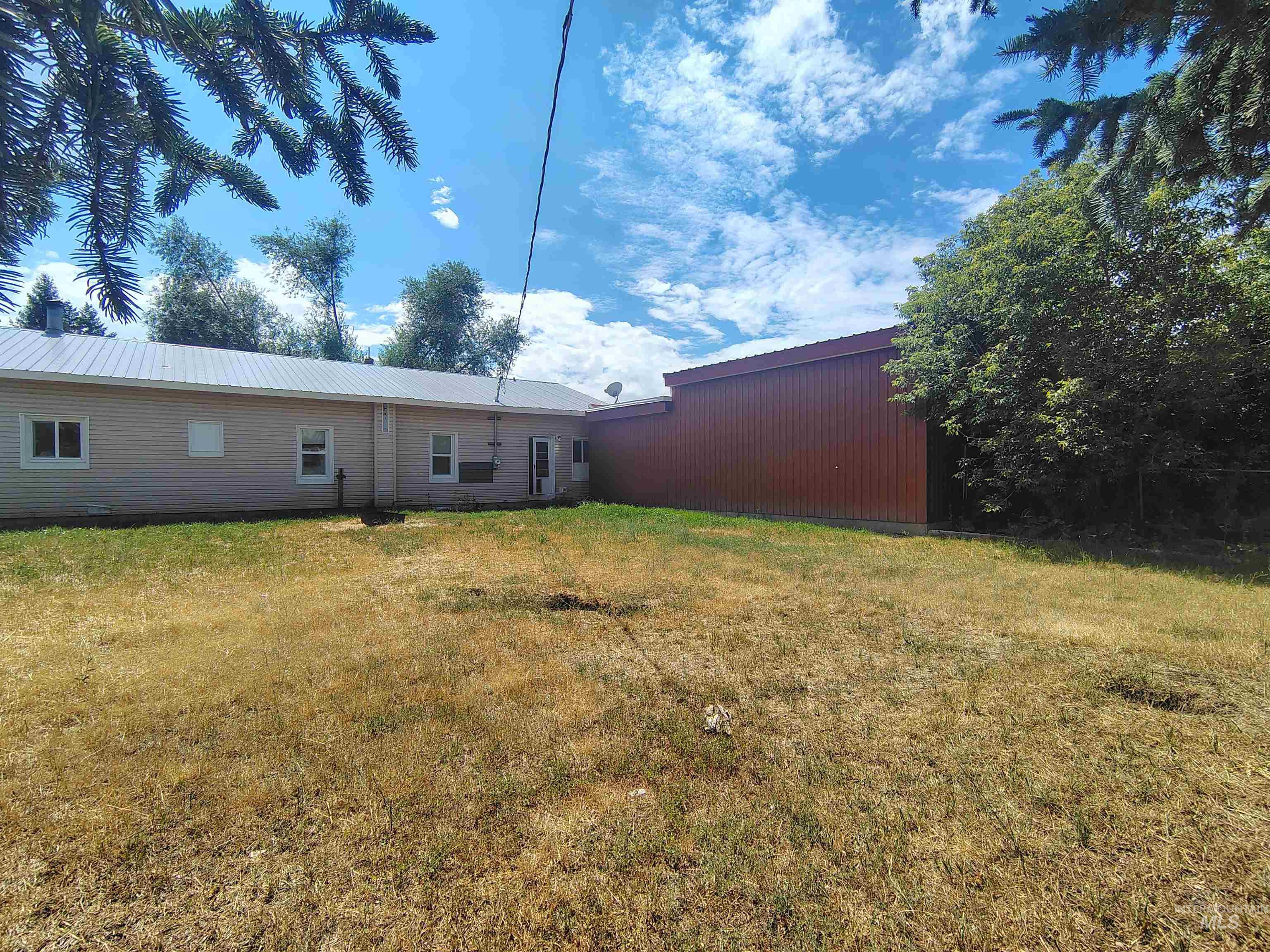 61 Cherry St Property Photo 31