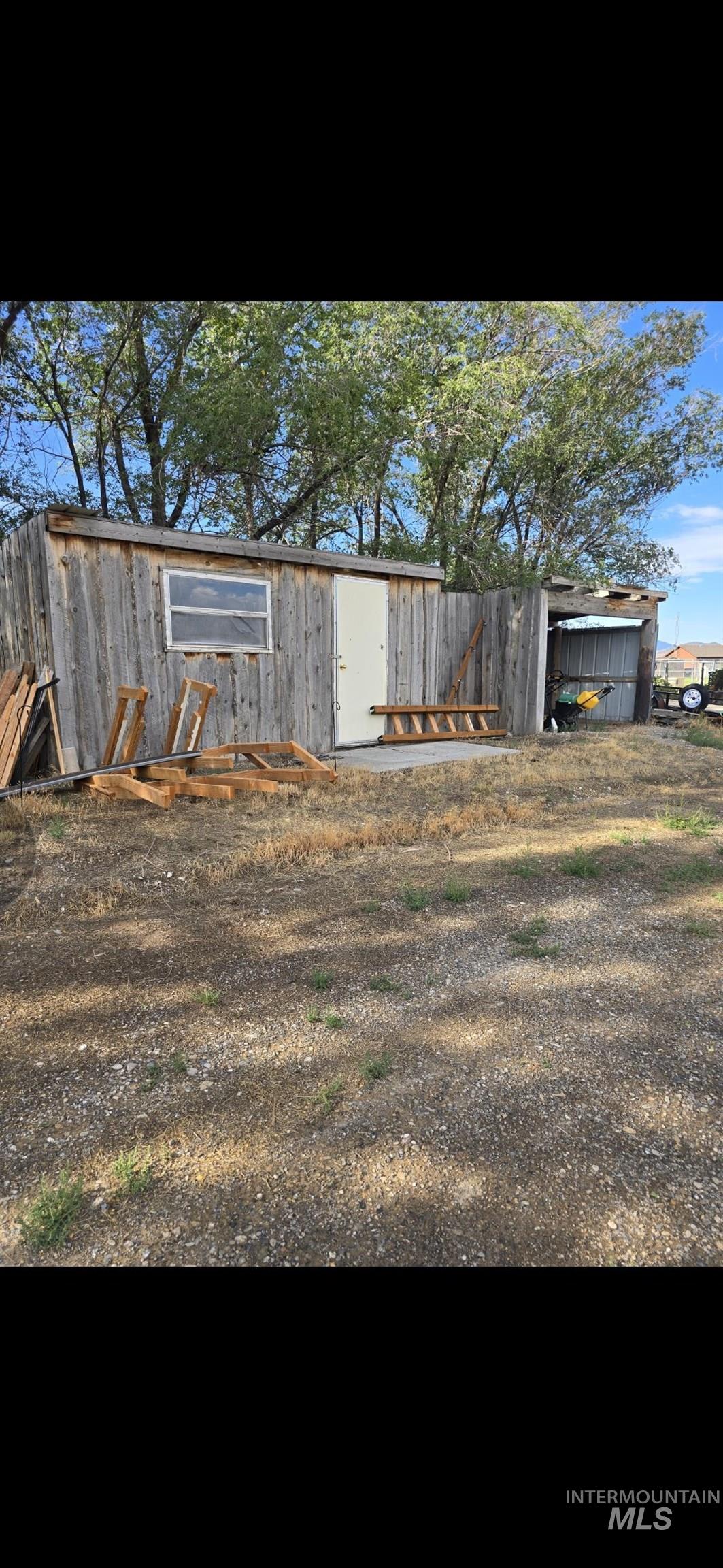 1470 S 2200 E Property Photo 5