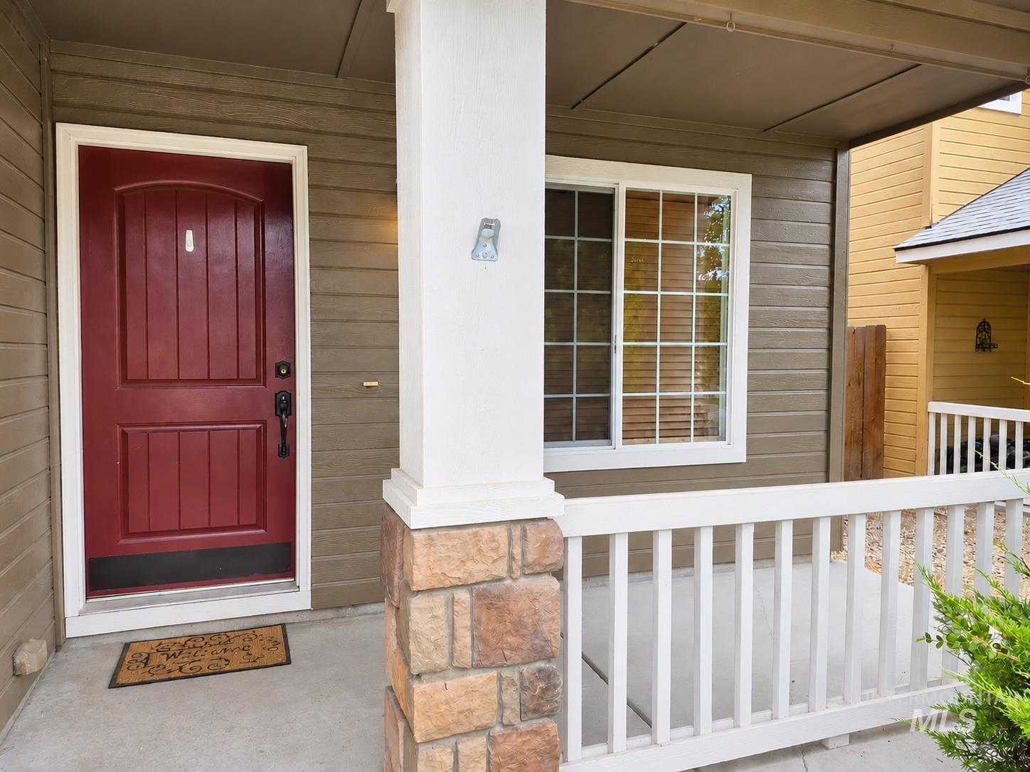 4971 E Geranium Property Photo 2