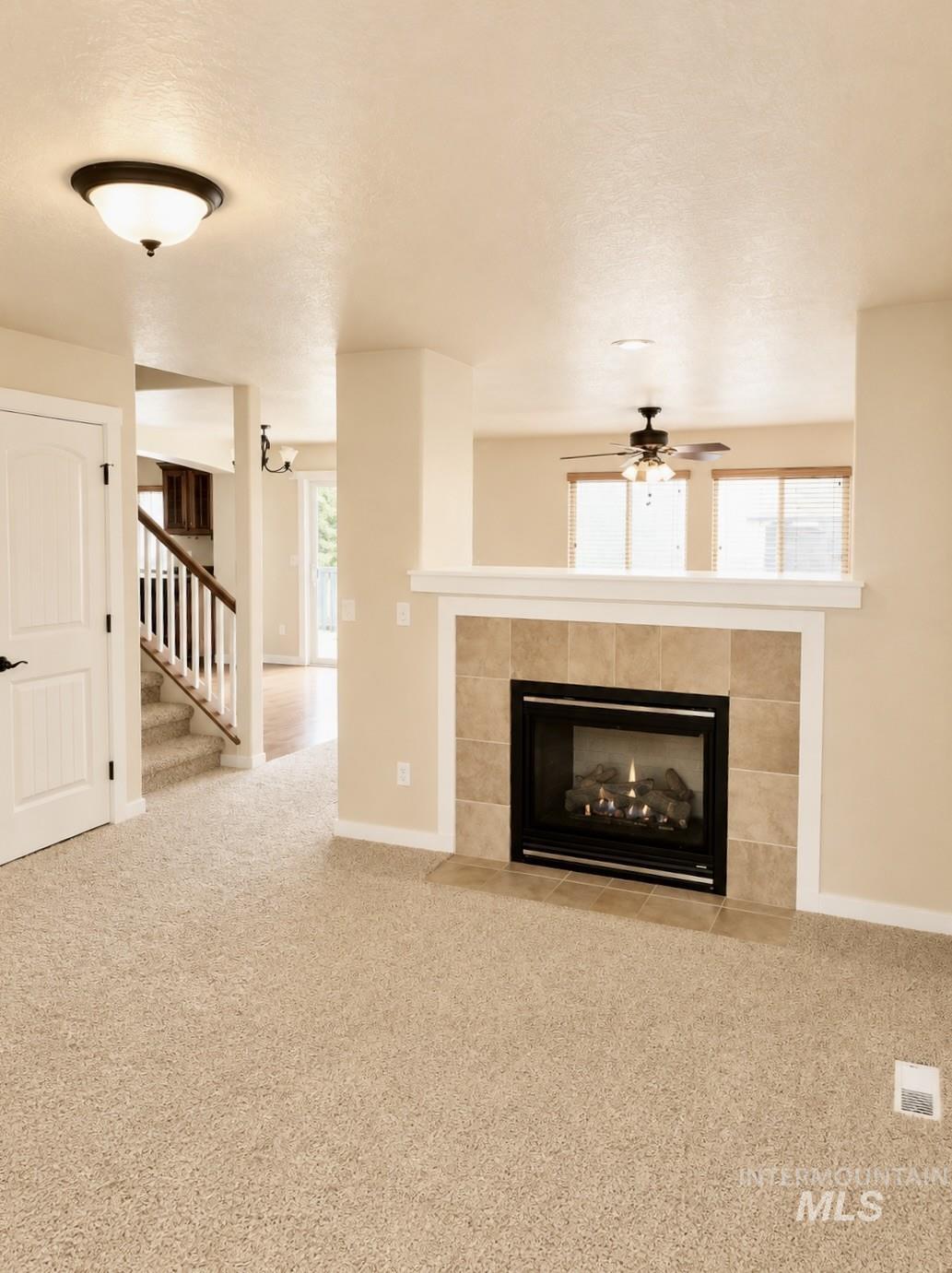 4971 E Geranium Property Photo 3