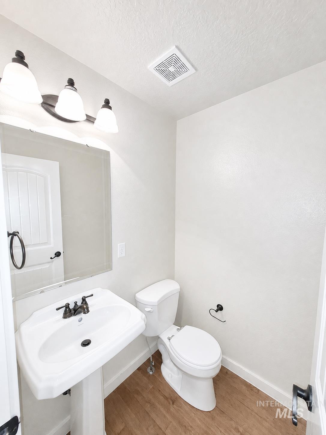 4971 E Geranium Property Photo 12