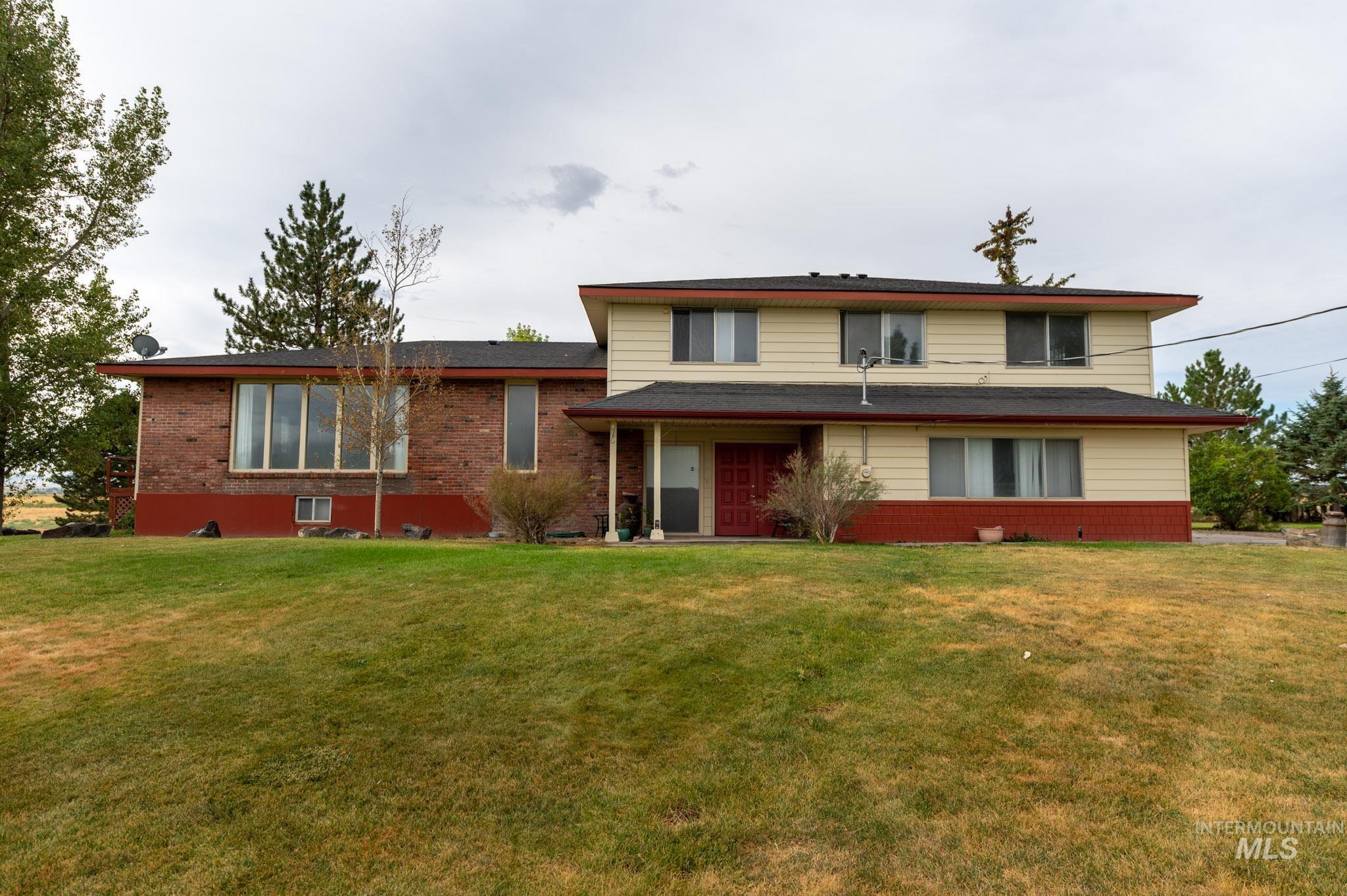3462 N 2500 E Property Photo 6