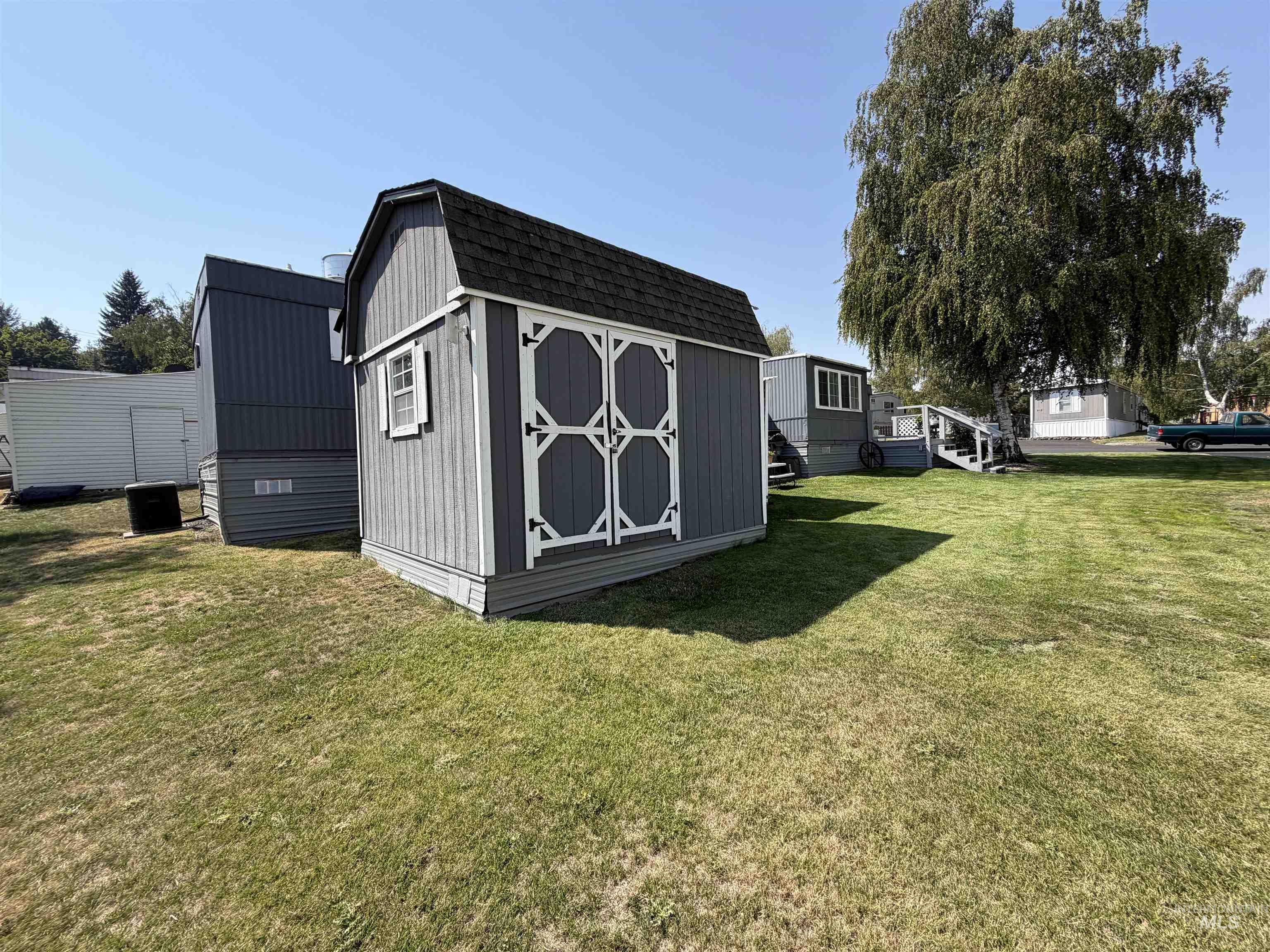 411 N Almon #409 Property Photo 29
