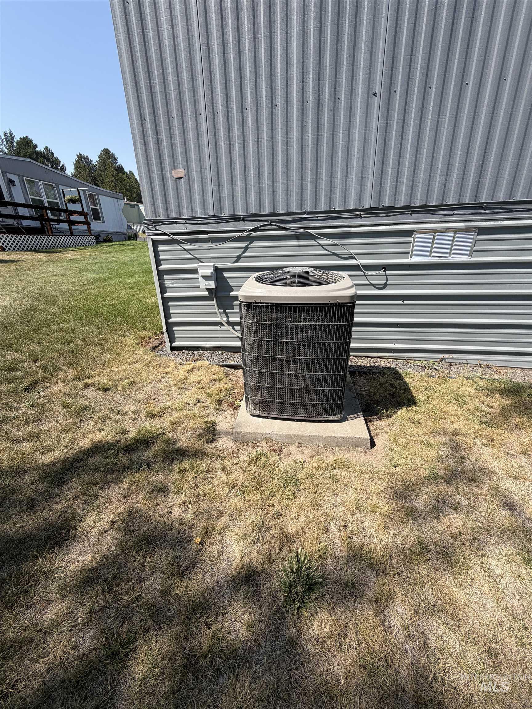 411 N Almon #409 Property Photo 30