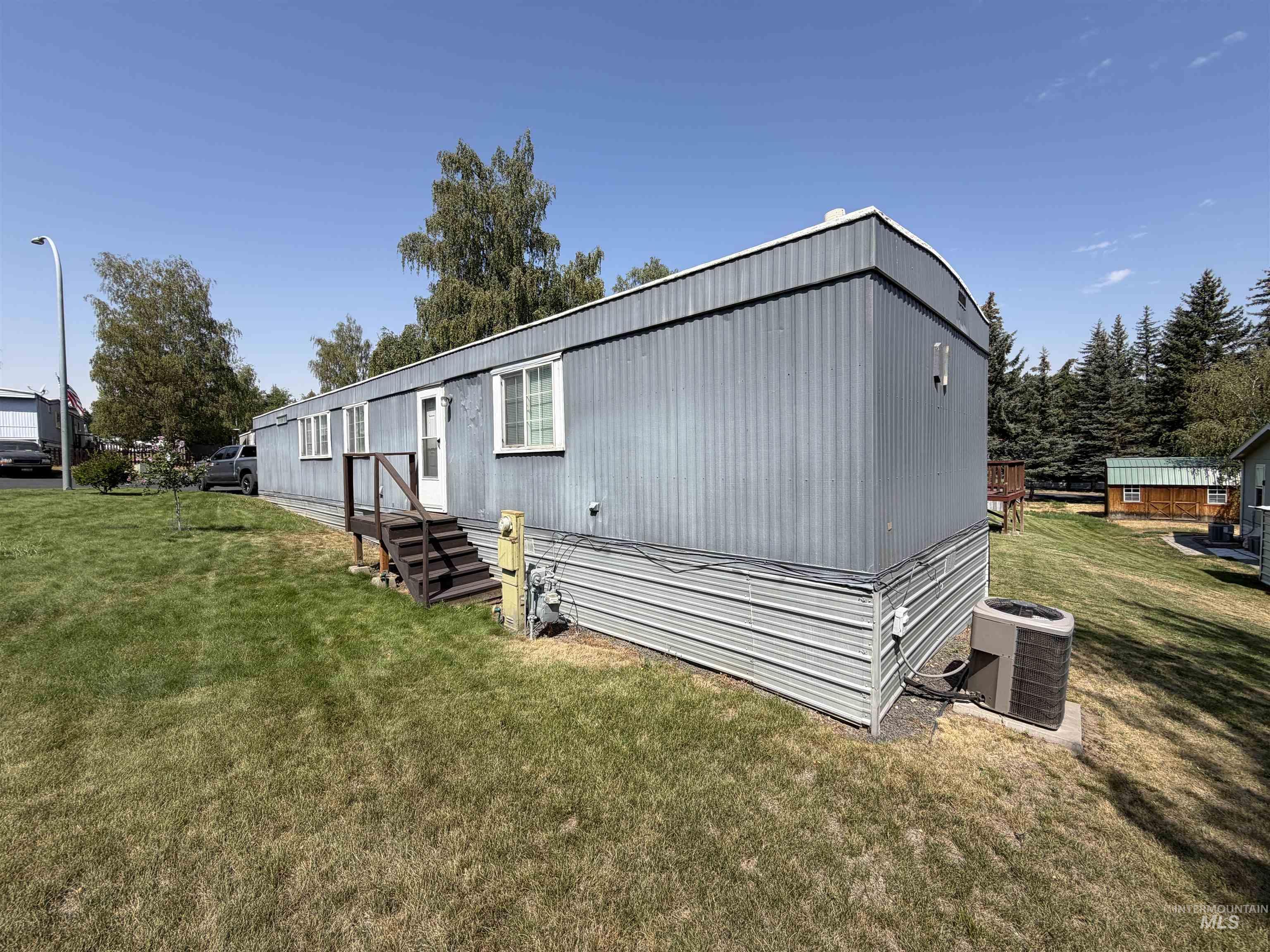 411 N Almon #409 Property Photo 31
