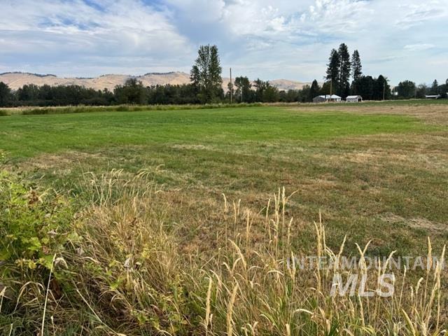 46641 Fish Lake Rd Property Photo 32