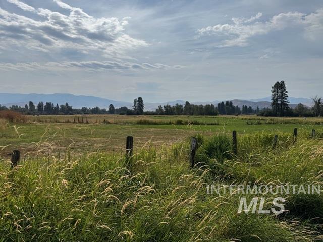 46641 Fish Lake Rd Property Photo 43