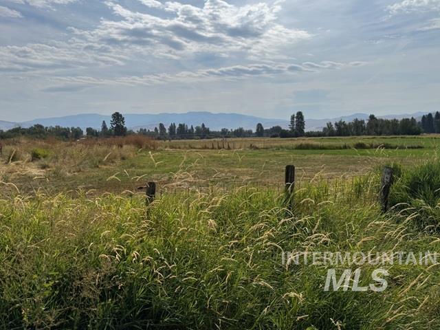 46641 Fish Lake Rd Property Photo 44