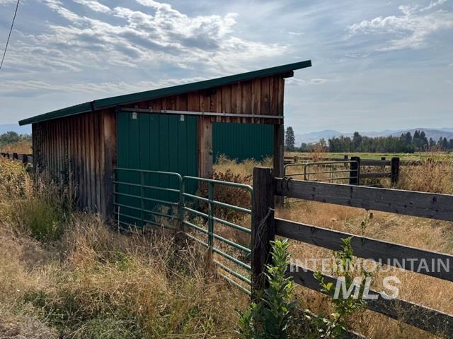 46641 Fish Lake Rd Property Photo 45