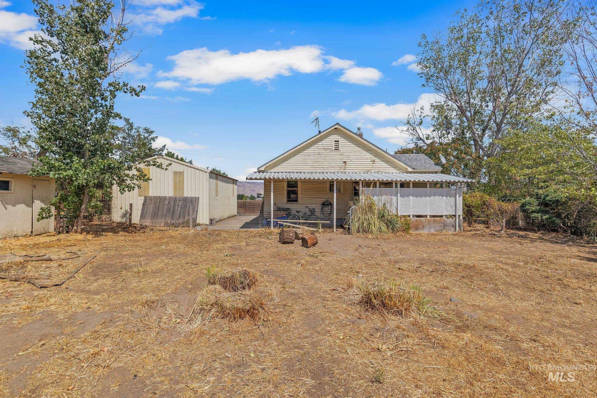 1069 Post Lane Property Photo 17