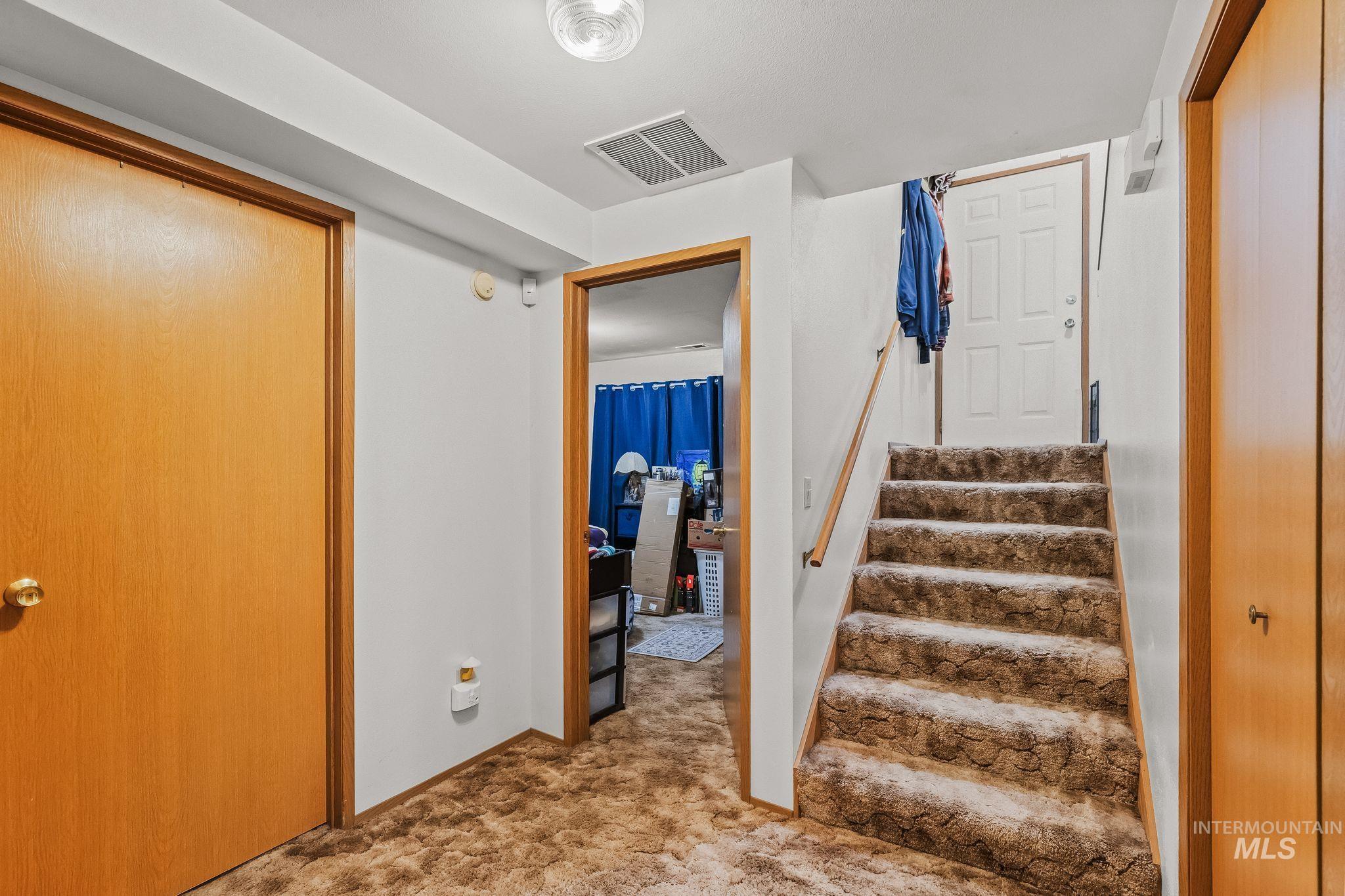1071 Post Lane Property Photo 10