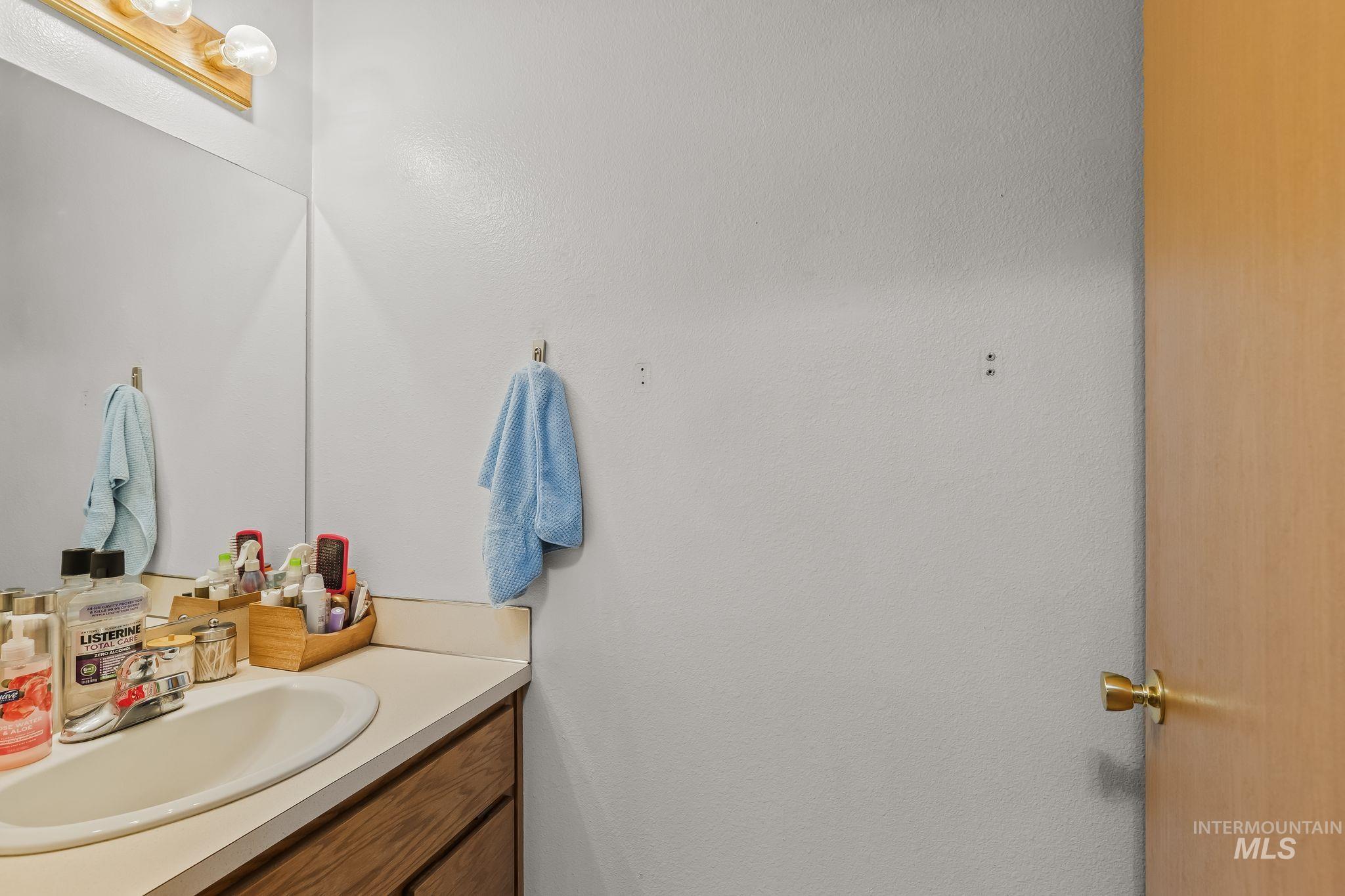 1071 Post Lane Property Photo 13