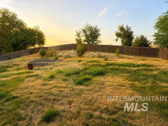 811 E Fisk Ave Property Photo 12