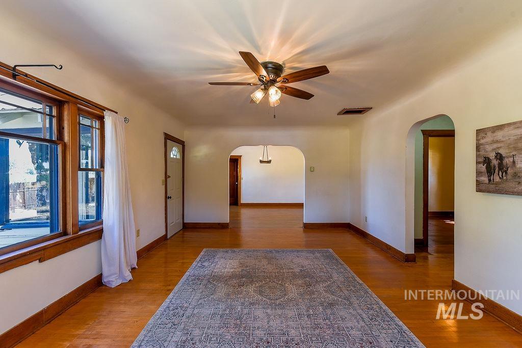 1670 Flannigan Crk Rd Property Photo 6