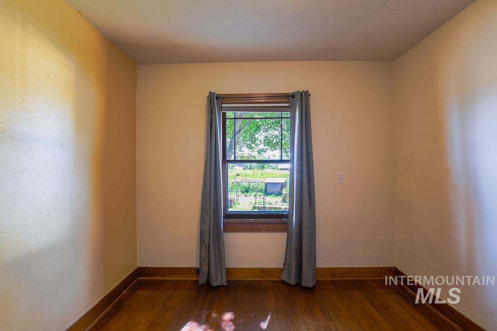 1670 Flannigan Crk Rd Property Photo 7
